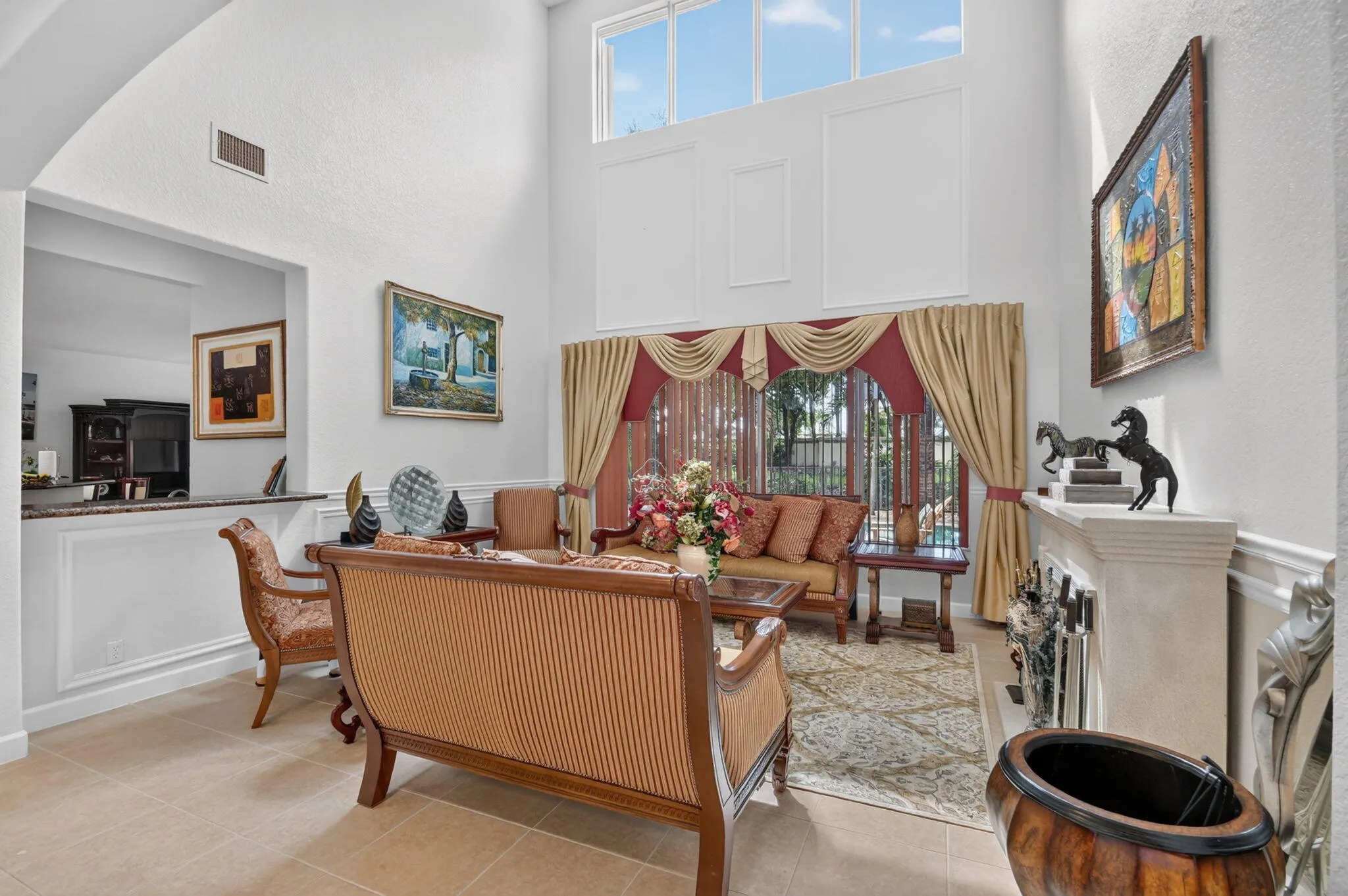 6039 WALNUT HILL Drive