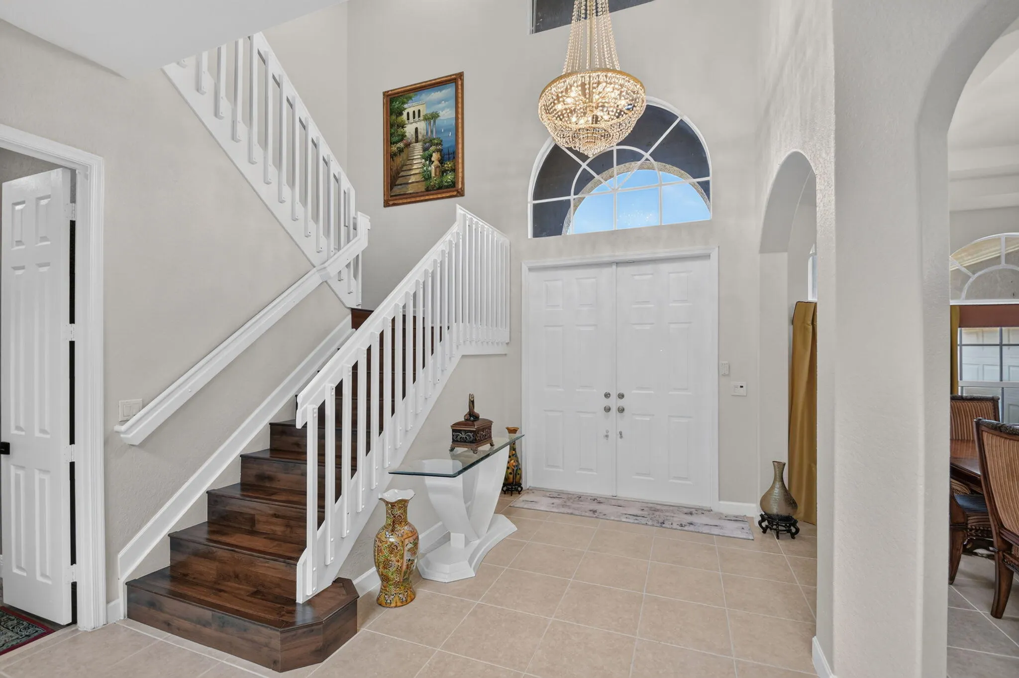 6039 WALNUT HILL Drive