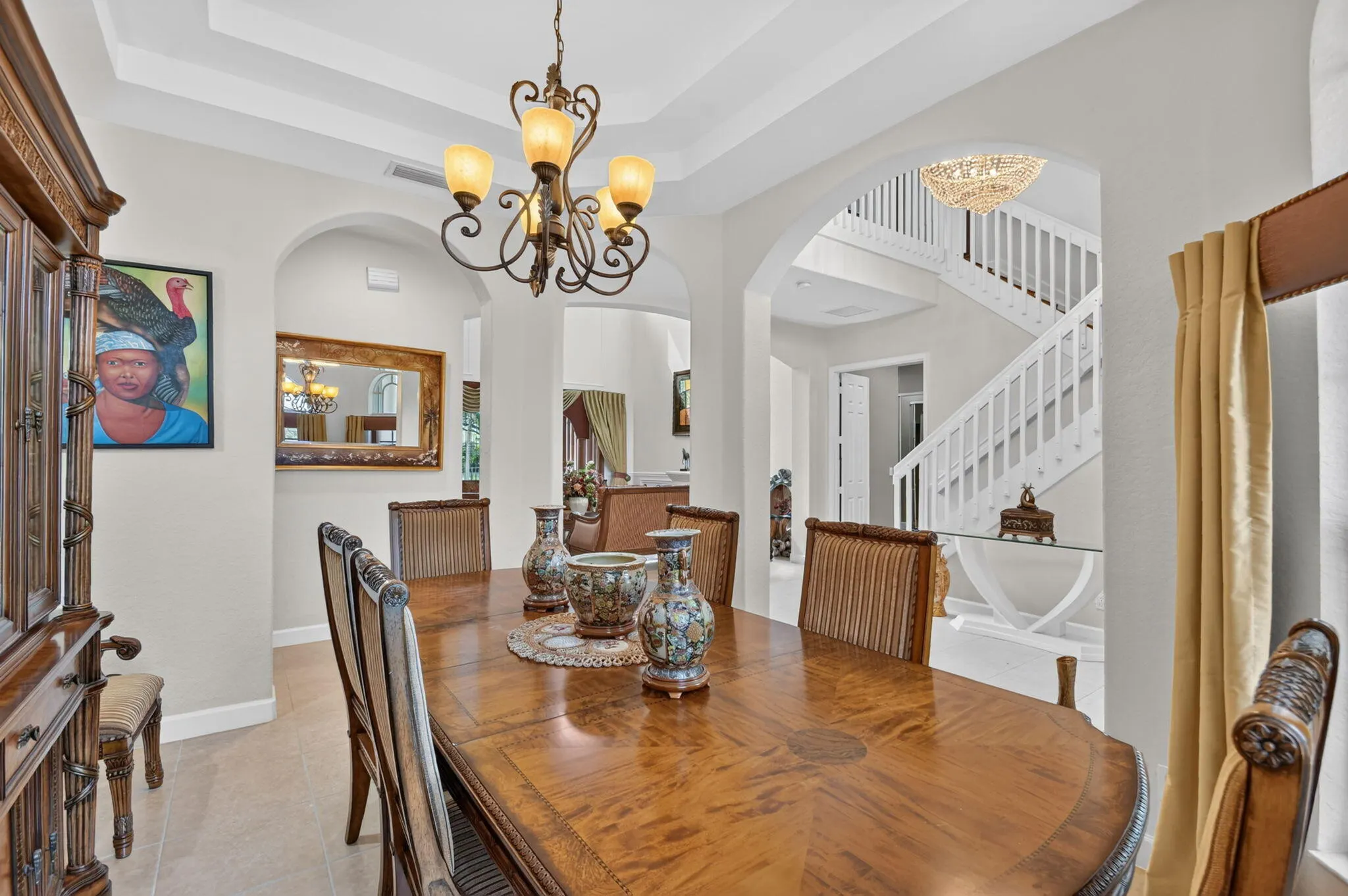 6039 WALNUT HILL Drive