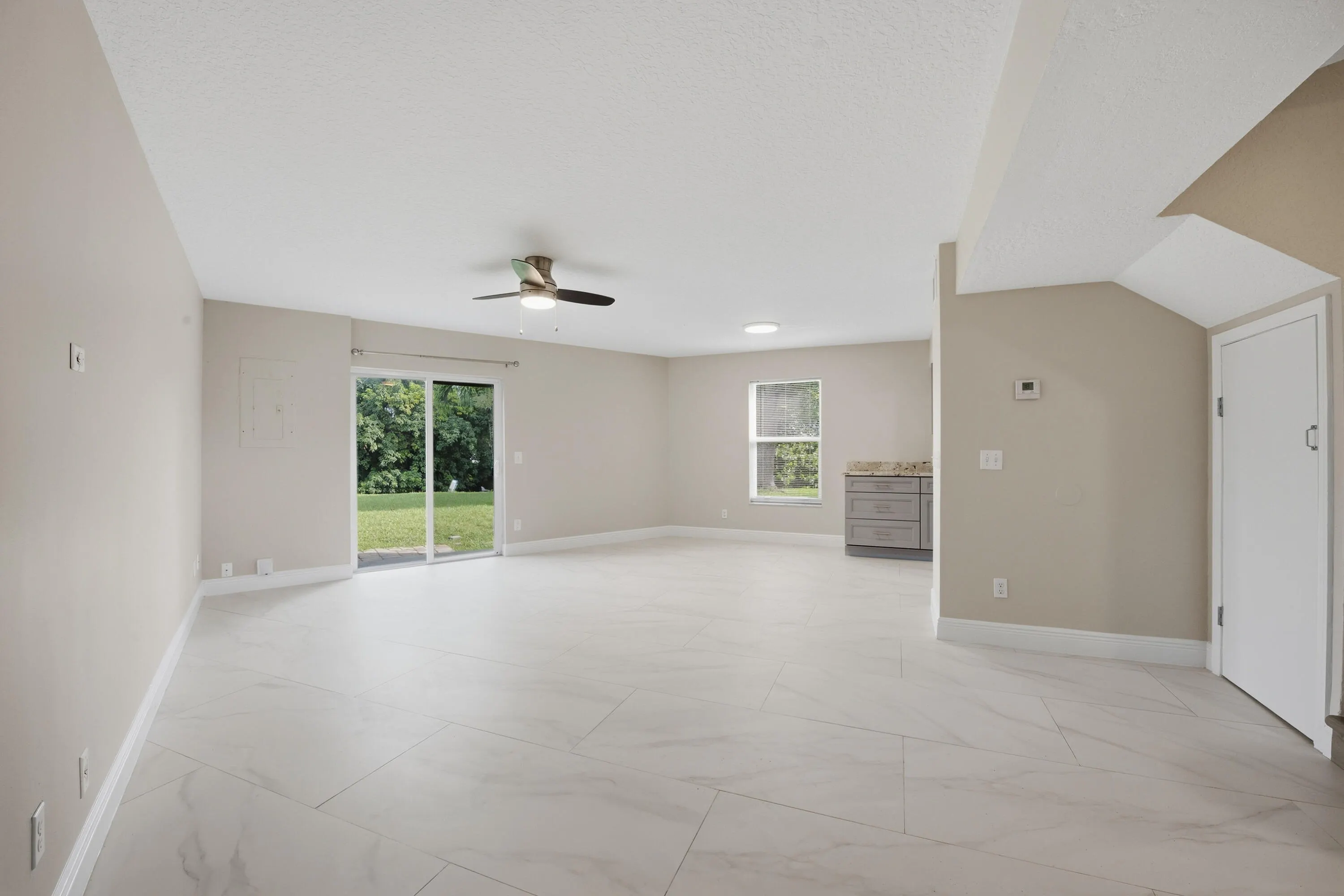 1033 Goldenrod Road