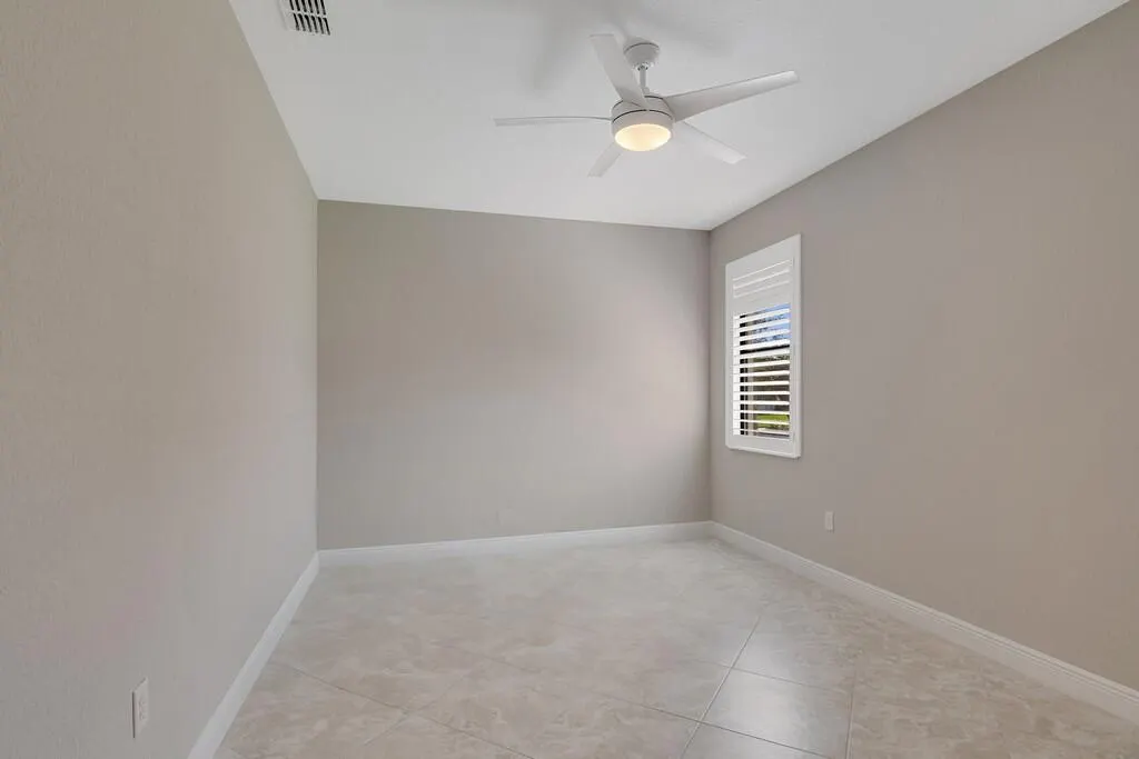 6234 ARCADIA Square