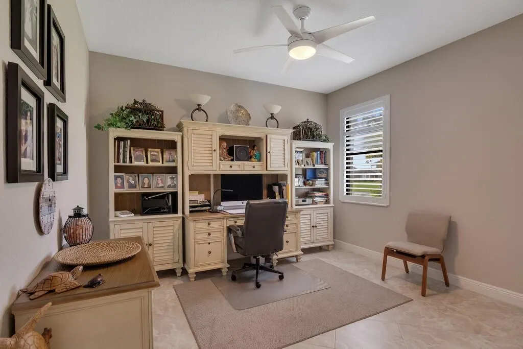 6234 ARCADIA Square