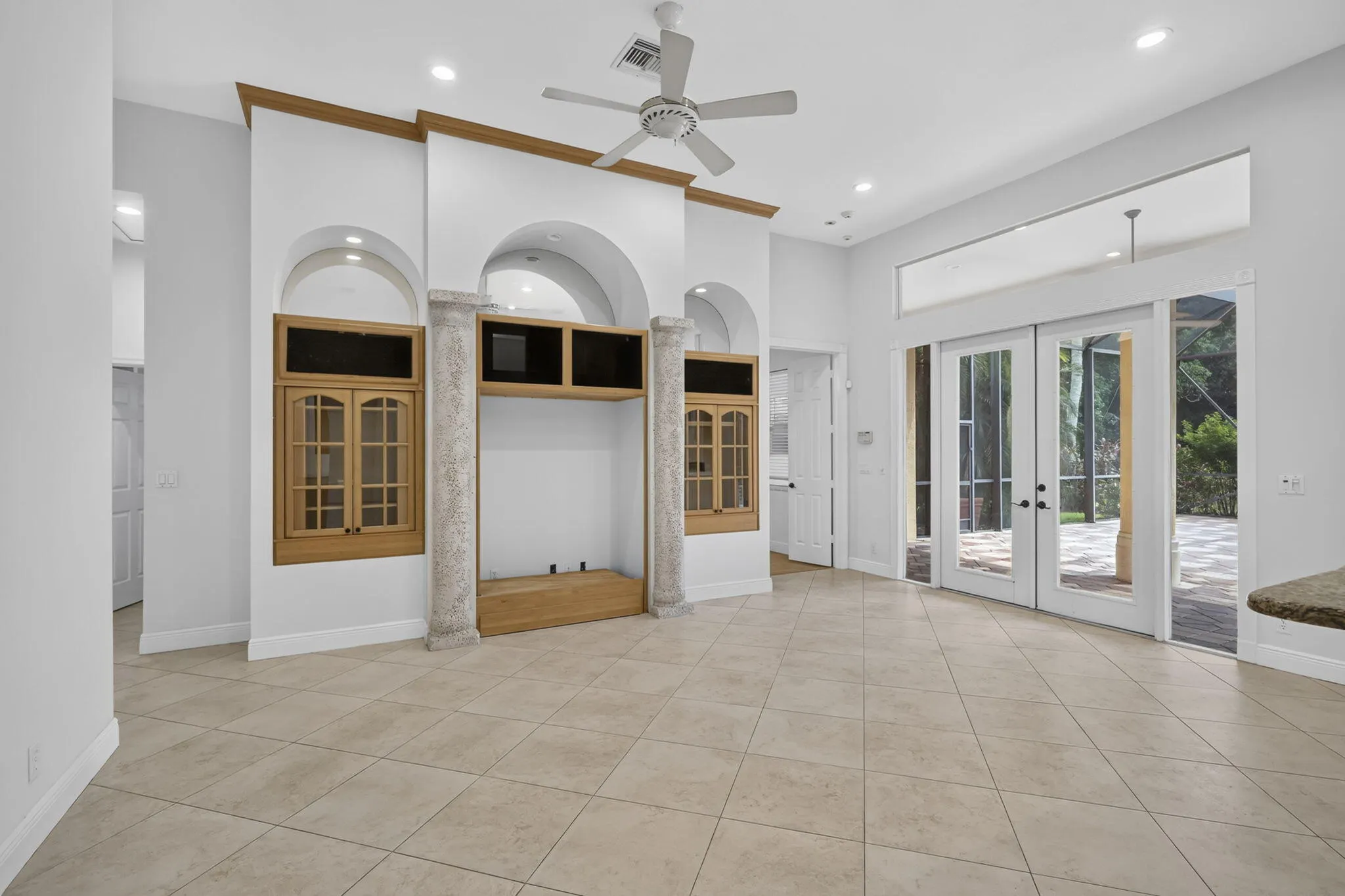 15390 EARHART Place