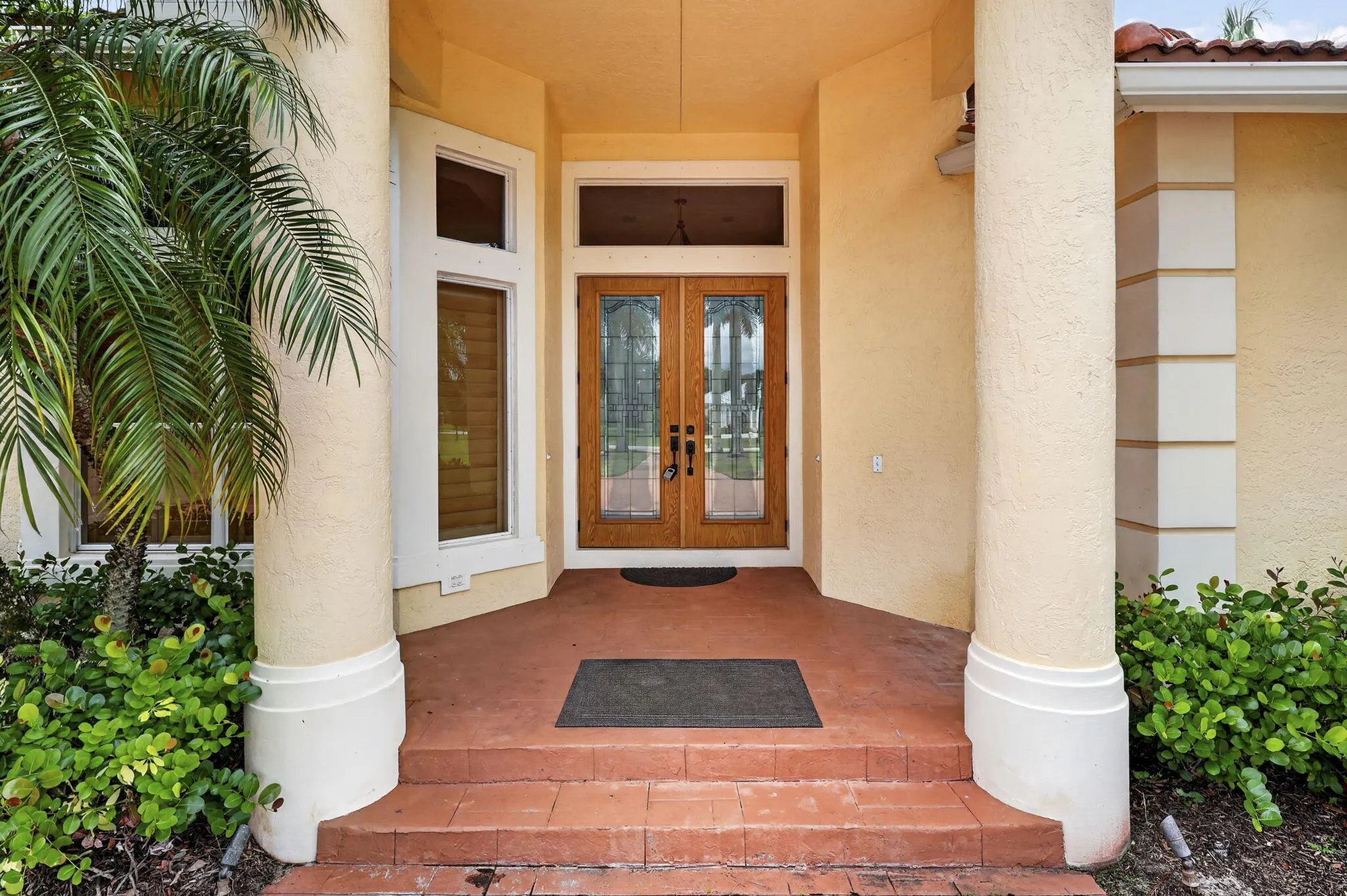 15390 EARHART Place