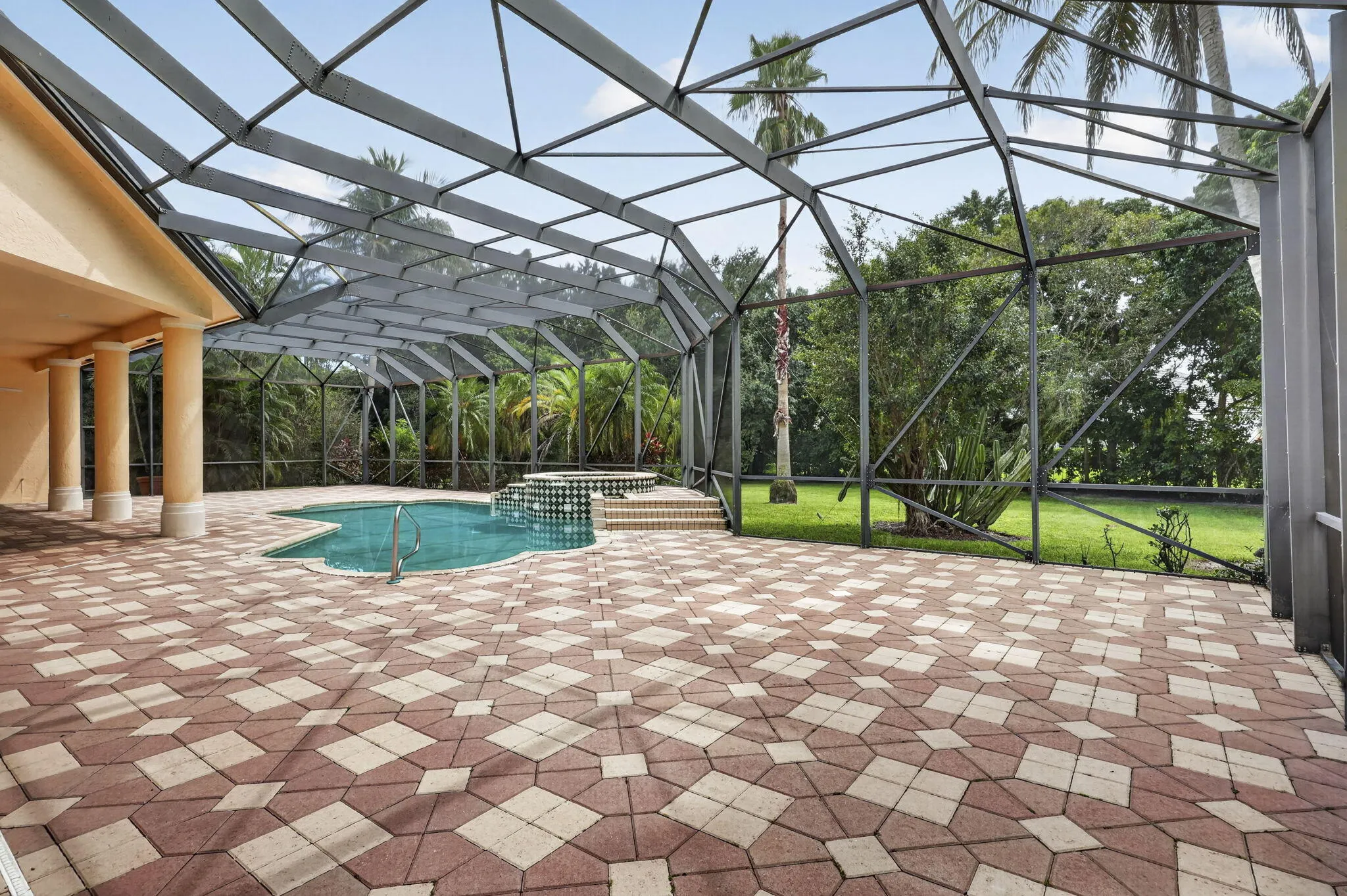 15390 EARHART Place