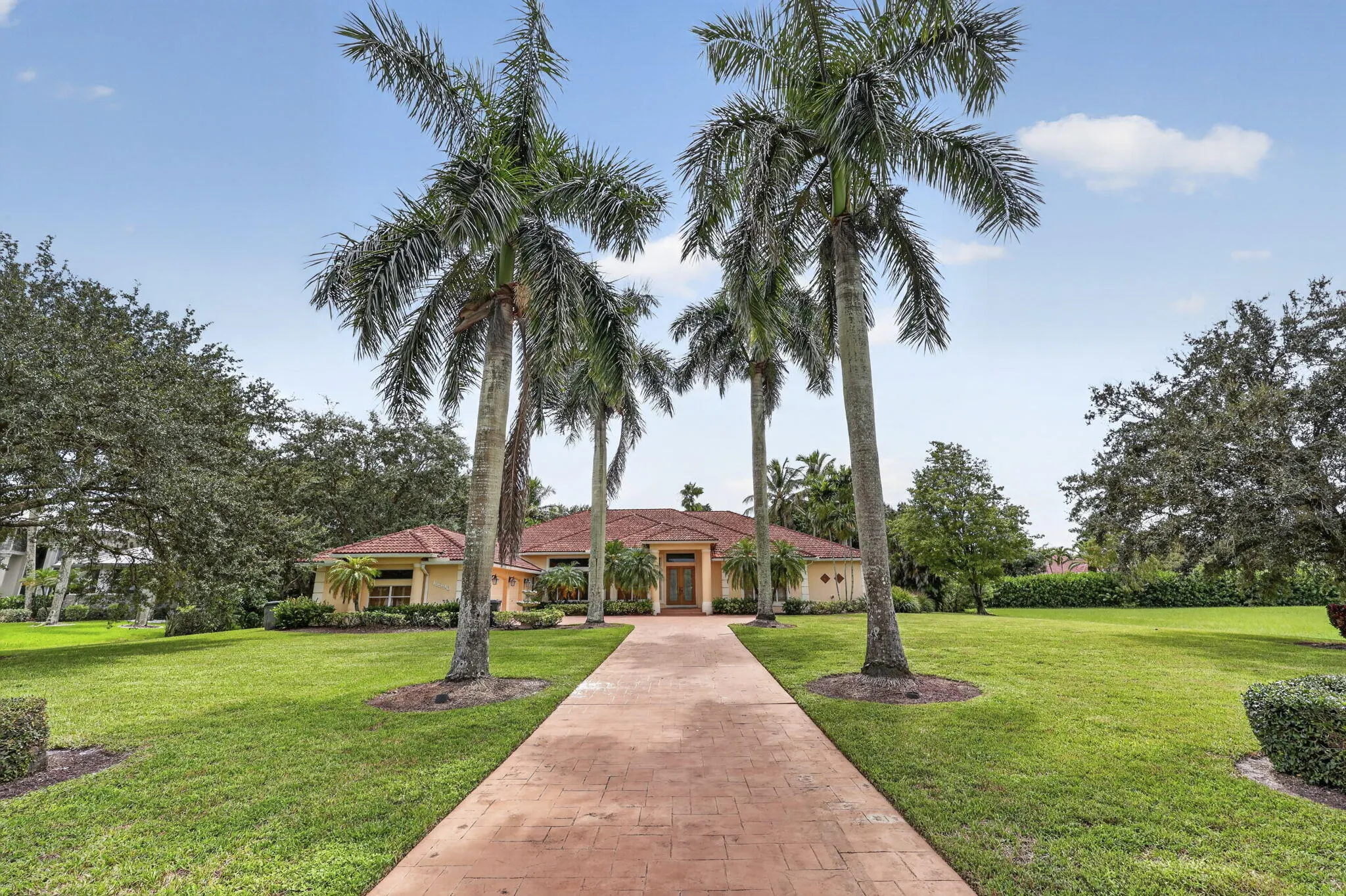 15390 EARHART Place