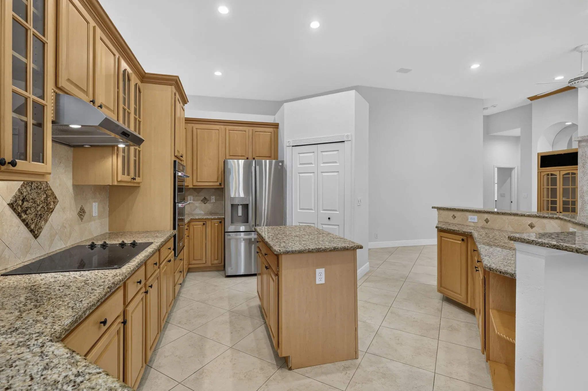 15390 EARHART Place