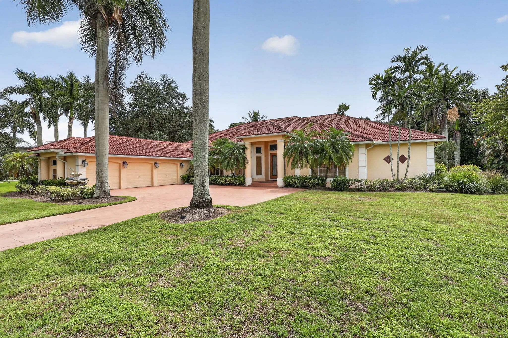 15390 EARHART Place