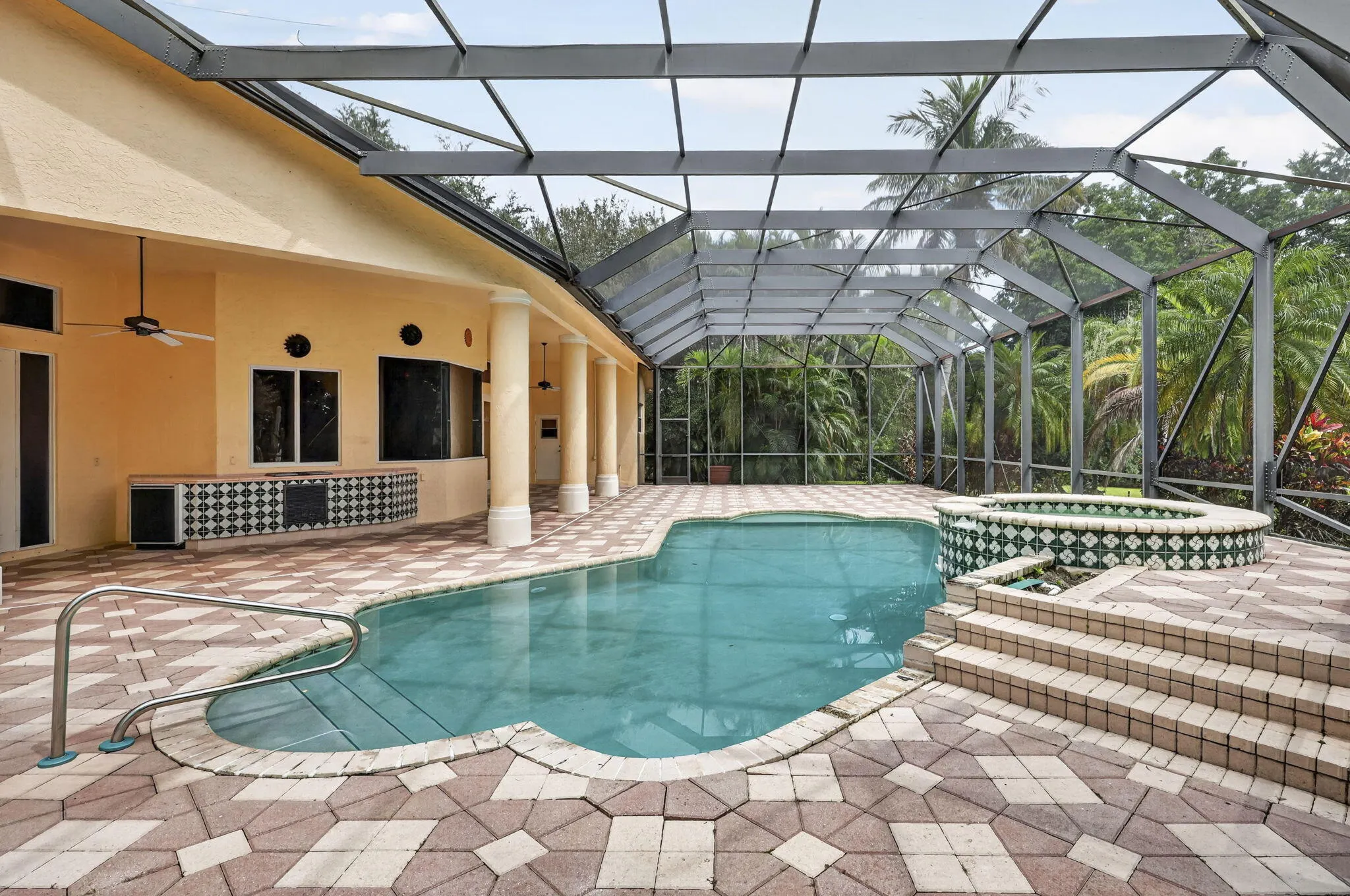 15390 EARHART Place