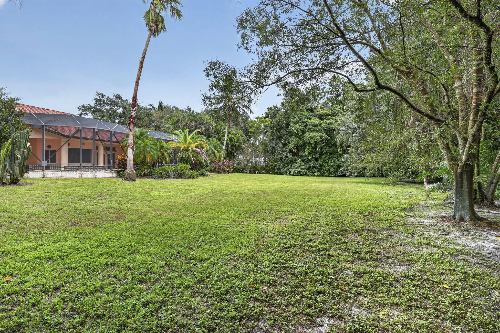 15390 EARHART Place
