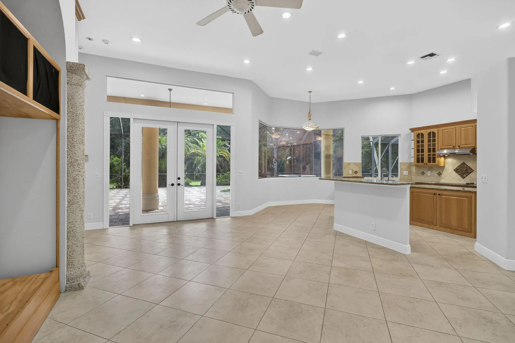 15390 EARHART Place