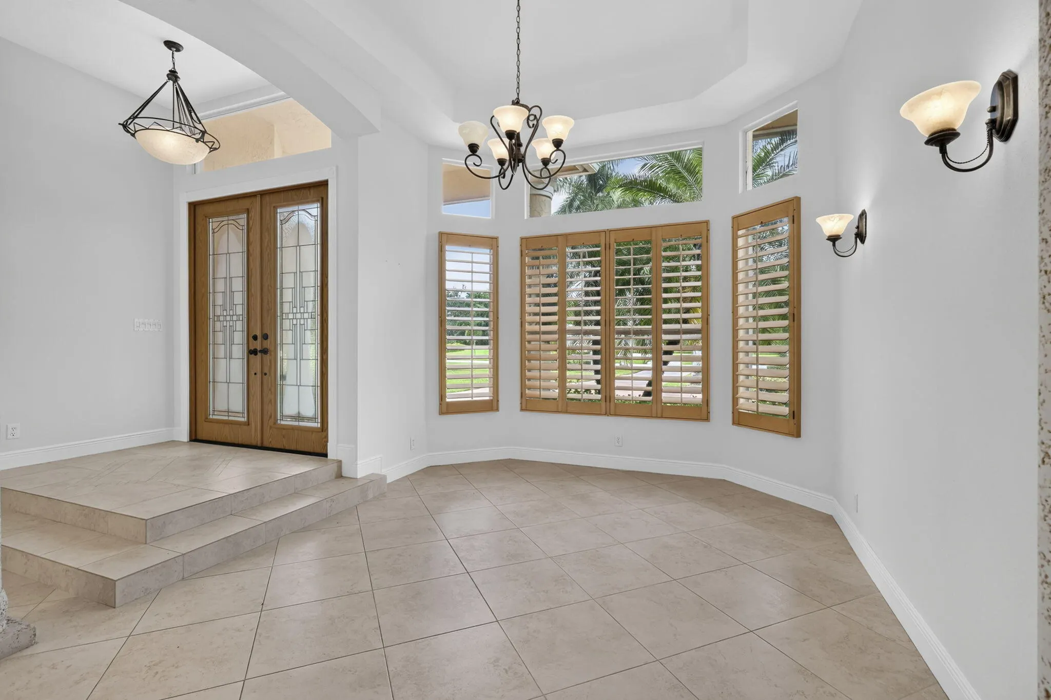 15390 EARHART Place