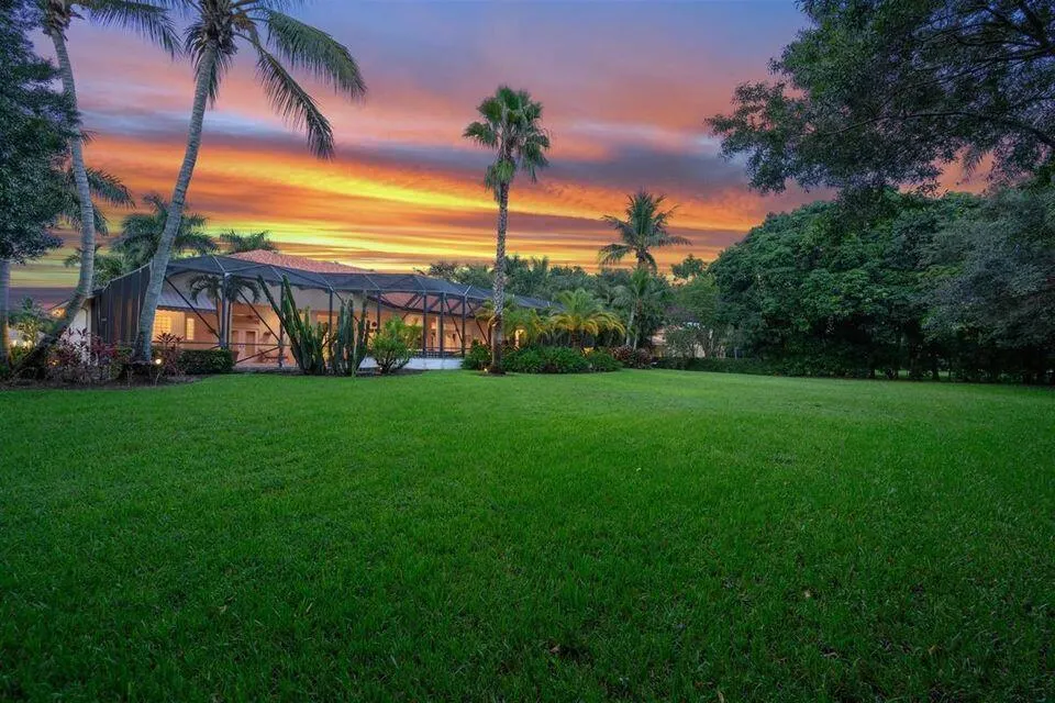 15390 EARHART Place