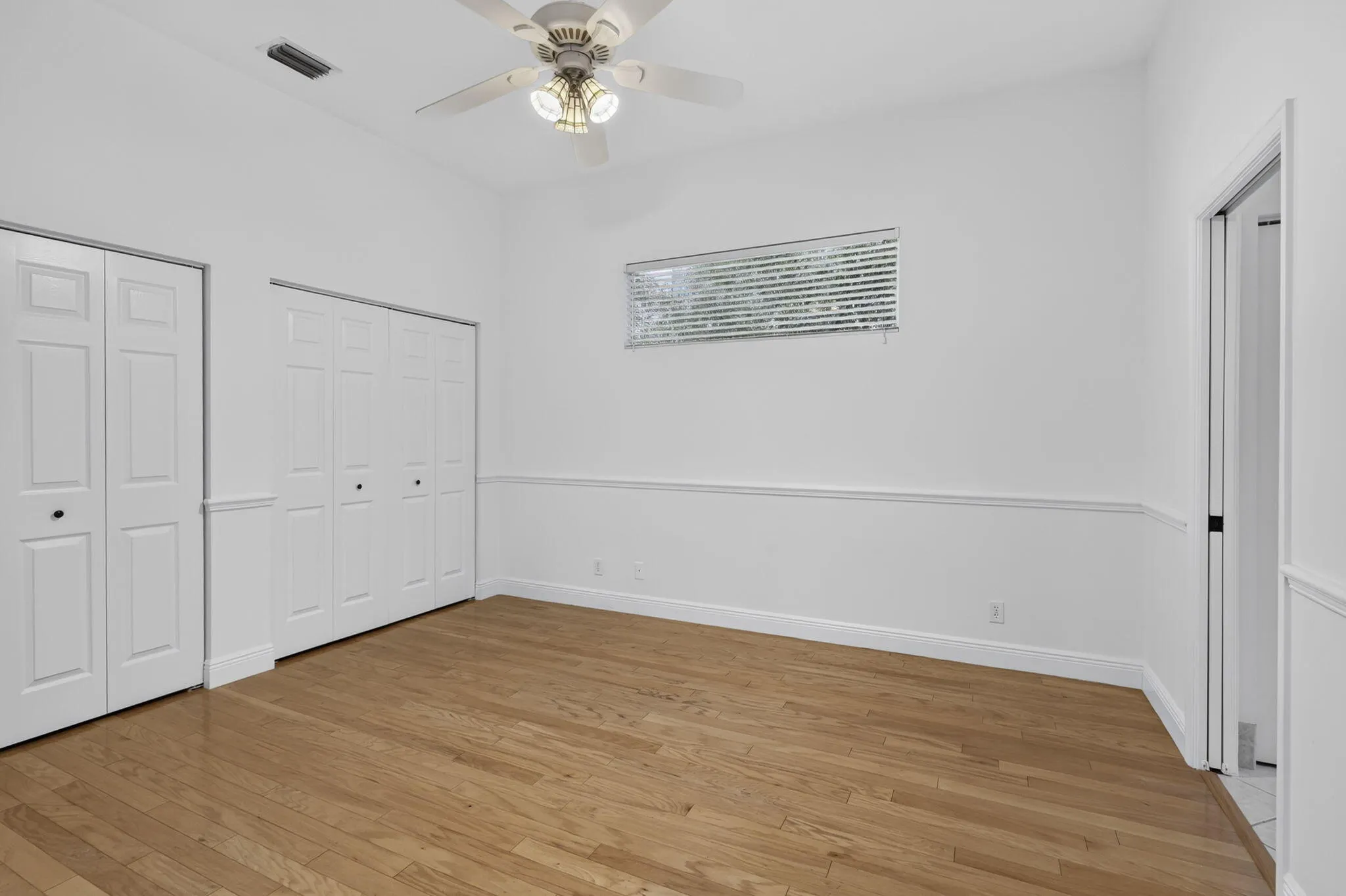 15390 EARHART Place