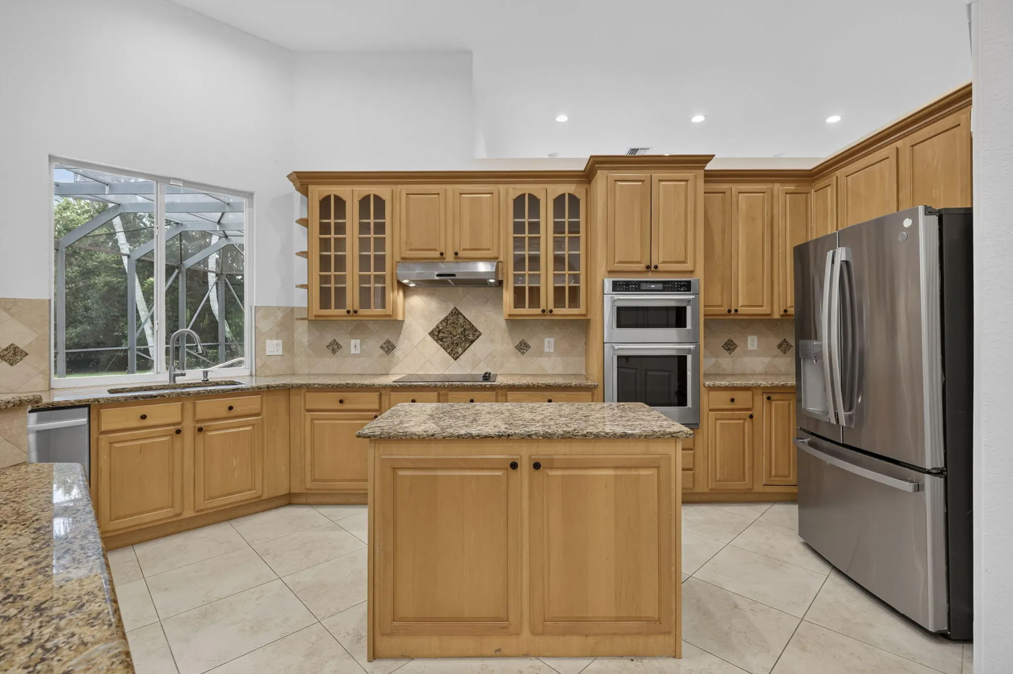 15390 EARHART Place