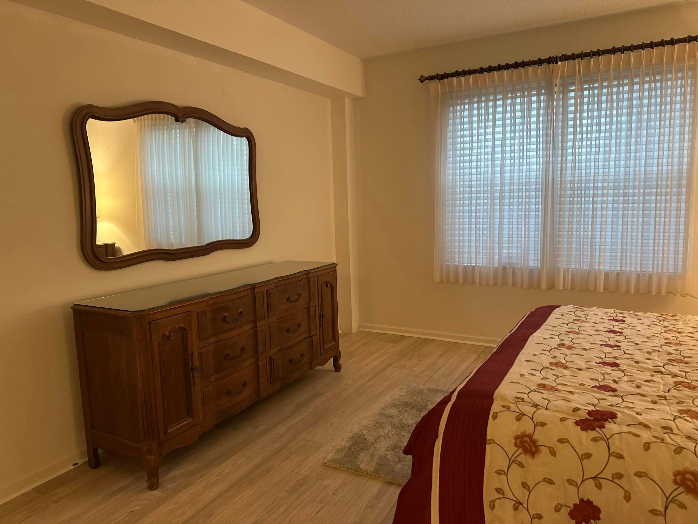 255 GRAND ROYALE Circle #105