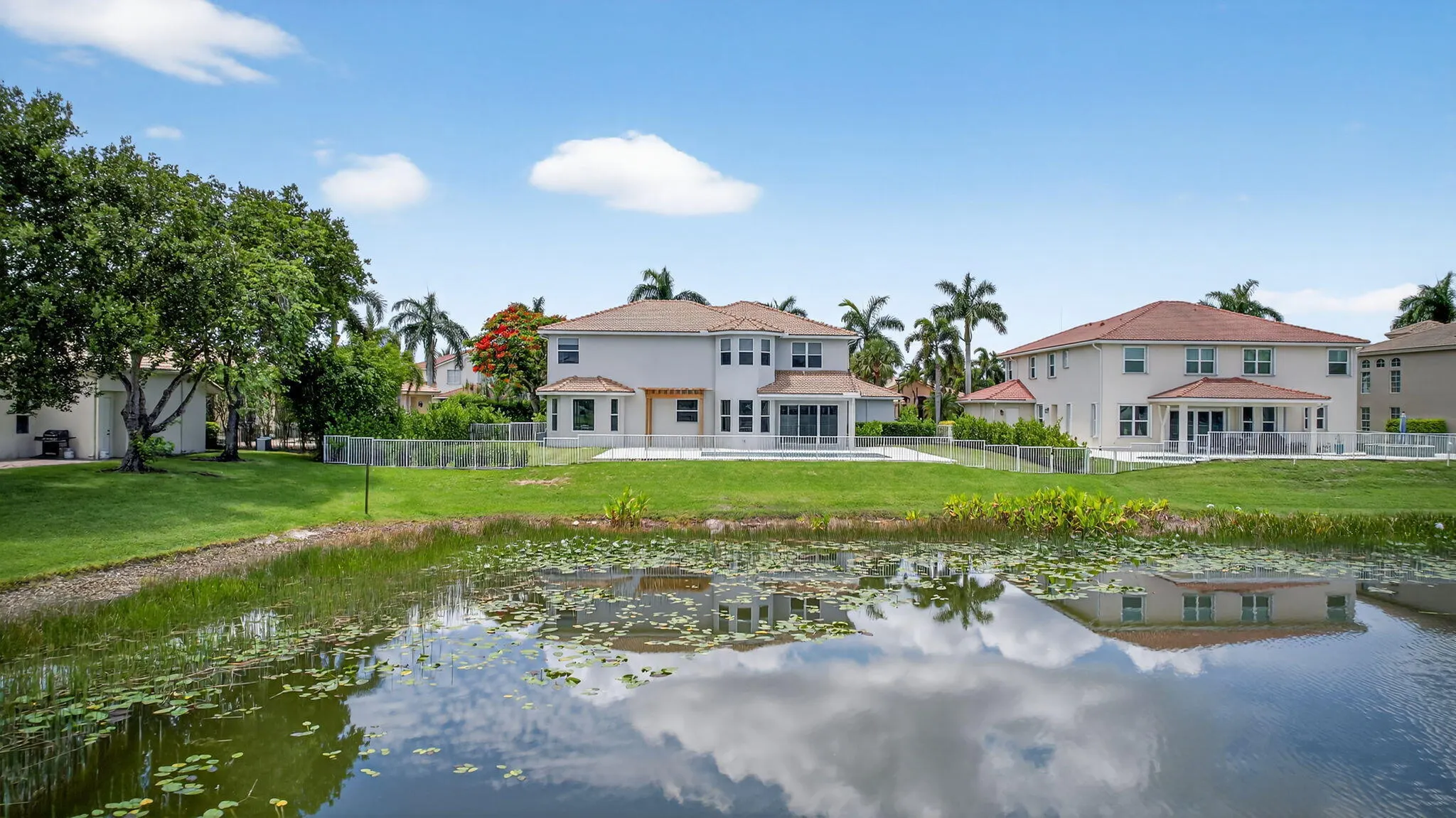 11587 MANATEE BAY Lane