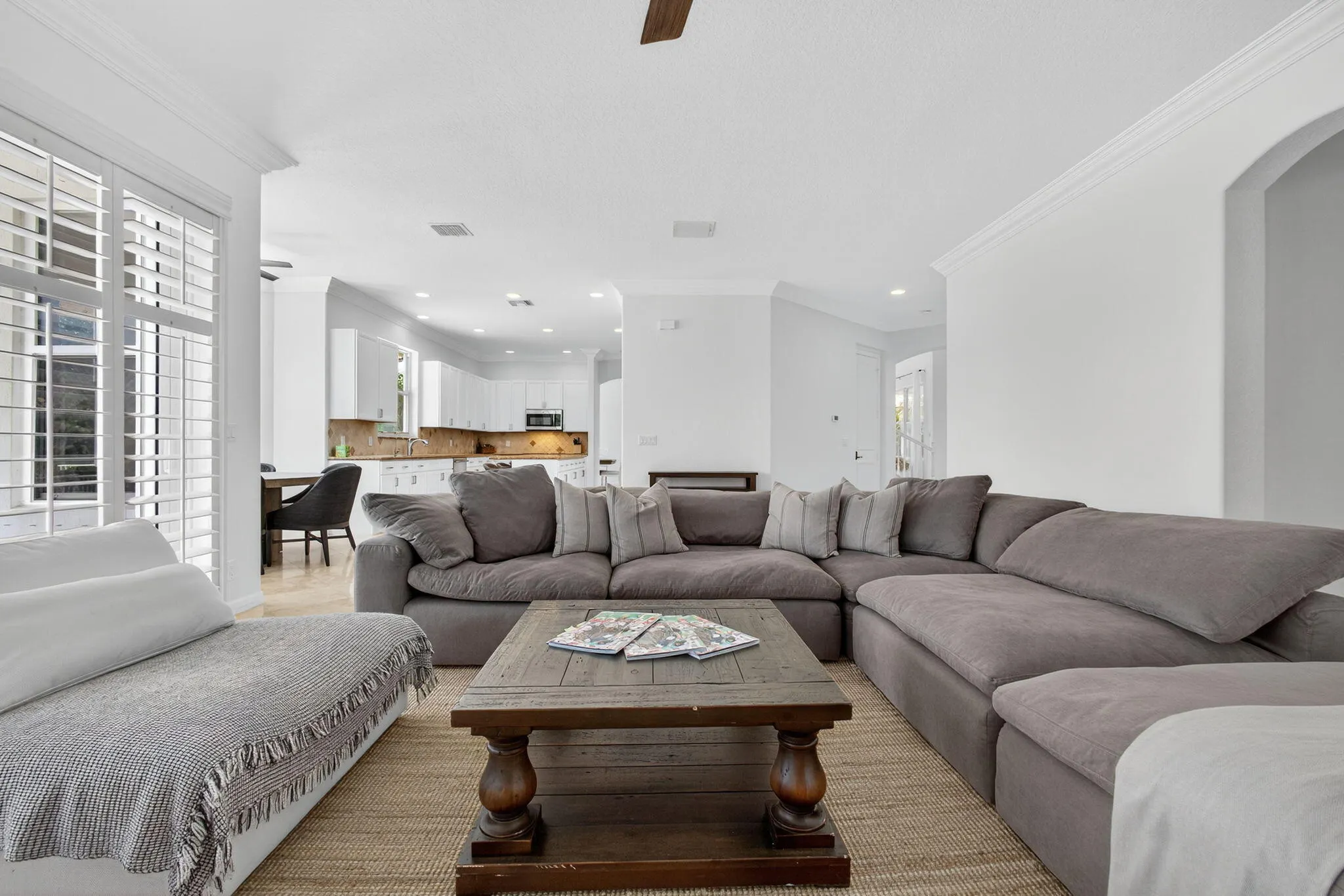 11587 MANATEE BAY Lane