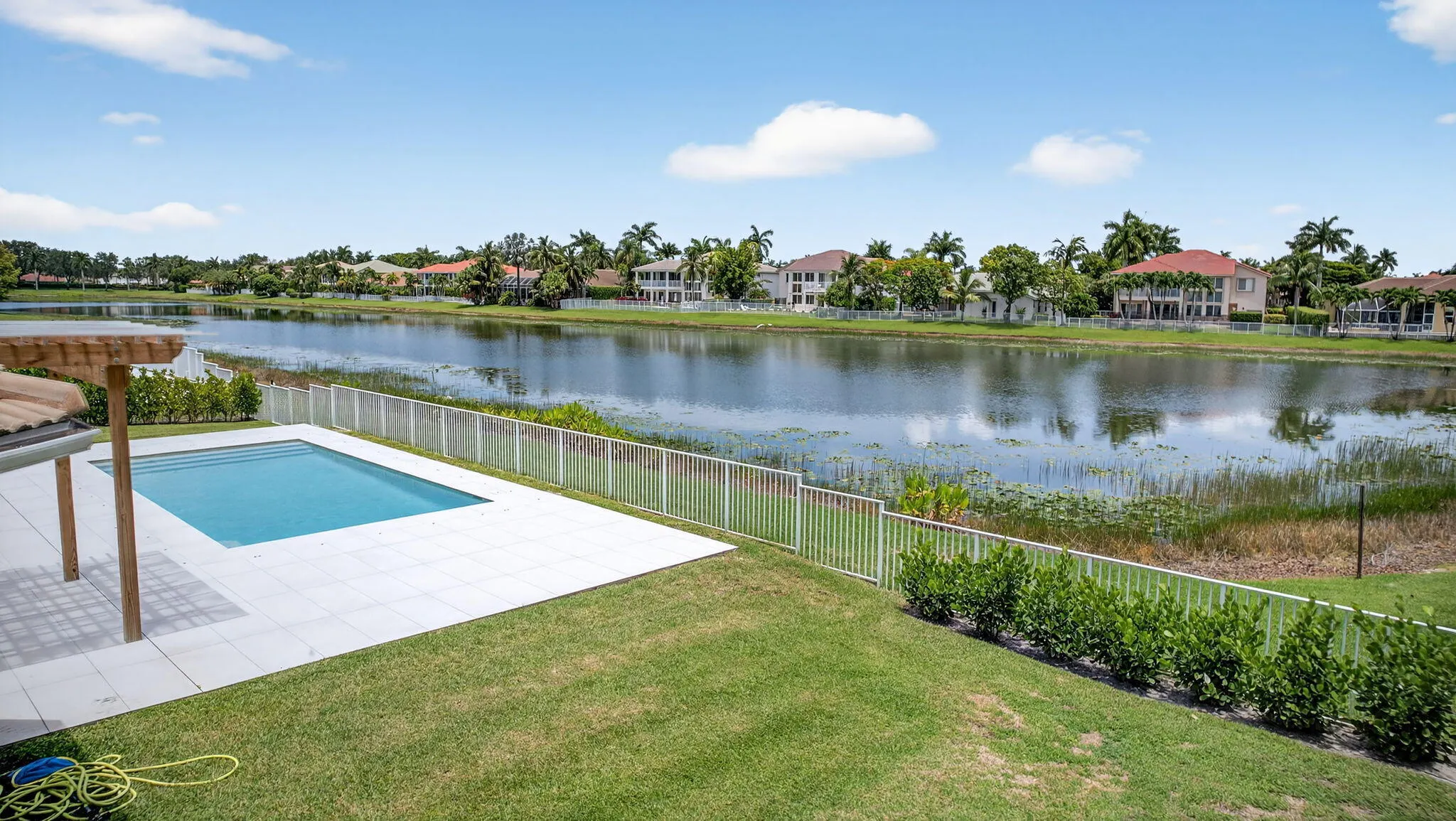11587 MANATEE BAY Lane