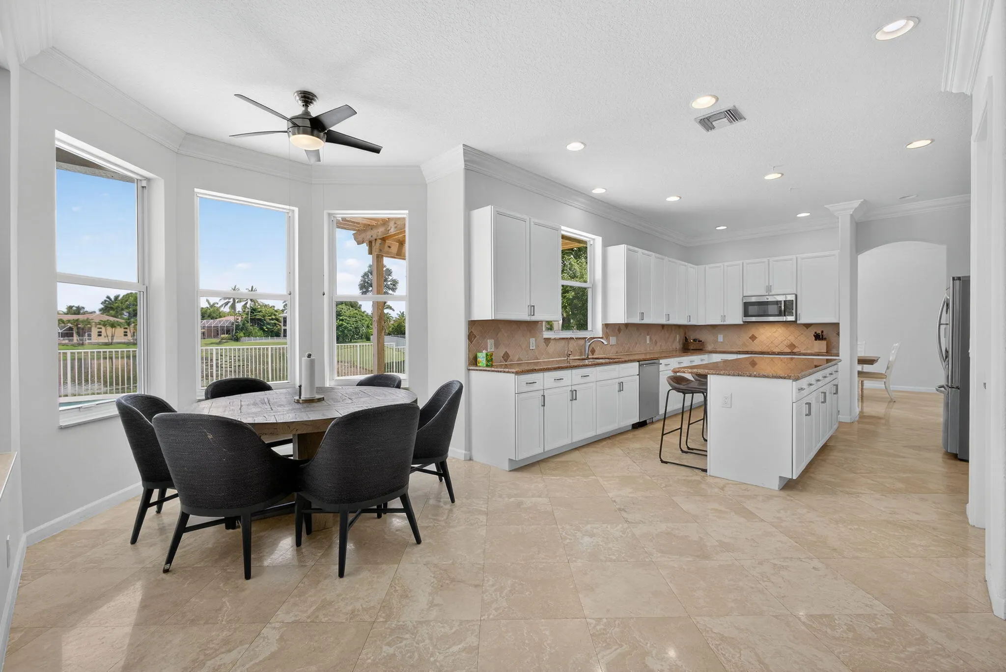 11587 MANATEE BAY Lane