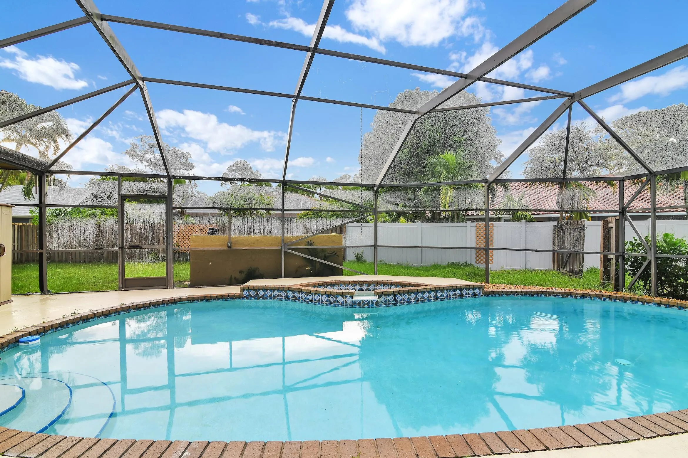 1219 PERIWINKLE Place