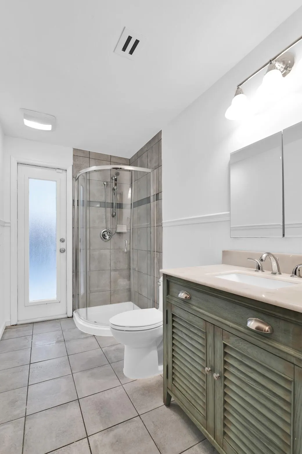 1219 PERIWINKLE Place