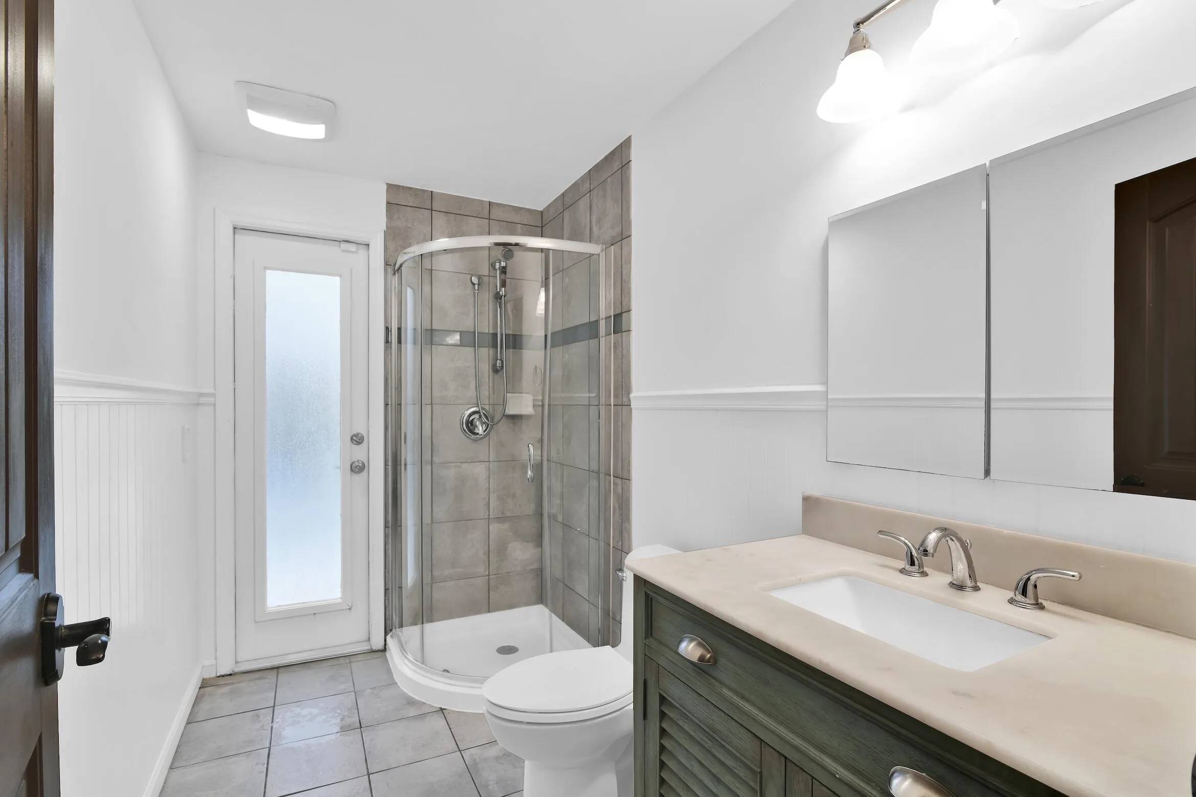 1219 PERIWINKLE Place