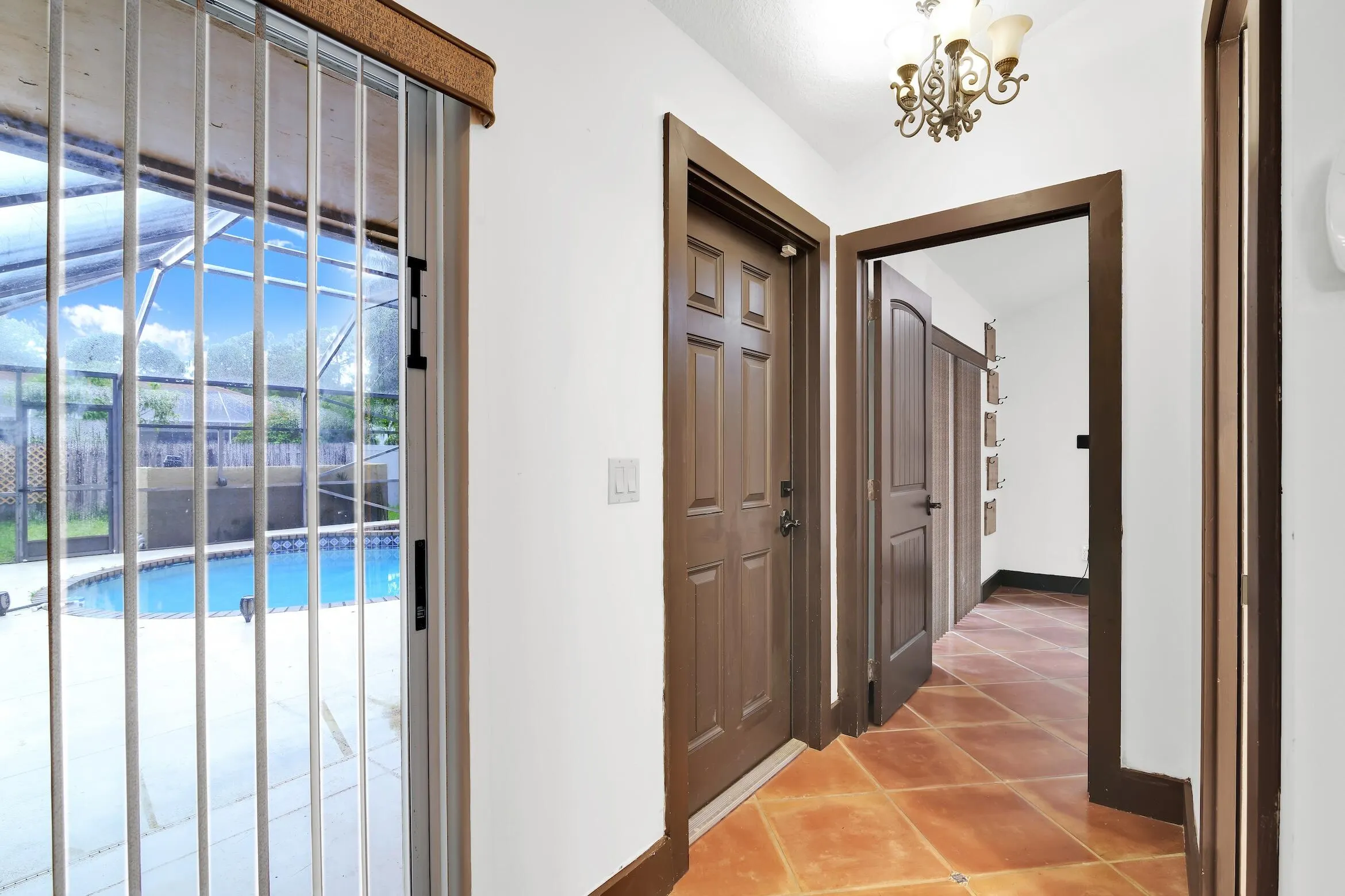 1219 PERIWINKLE Place