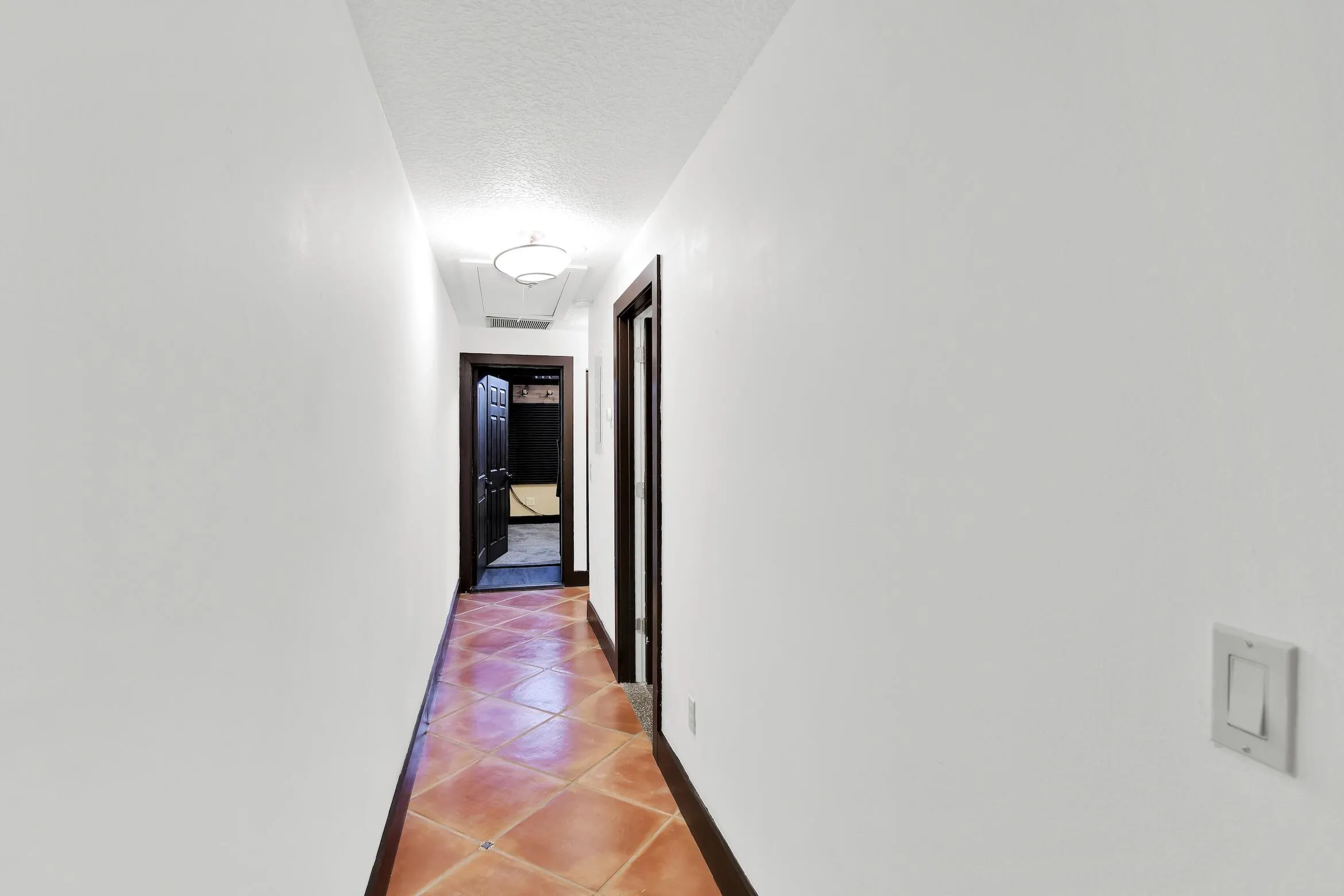 1219 PERIWINKLE Place