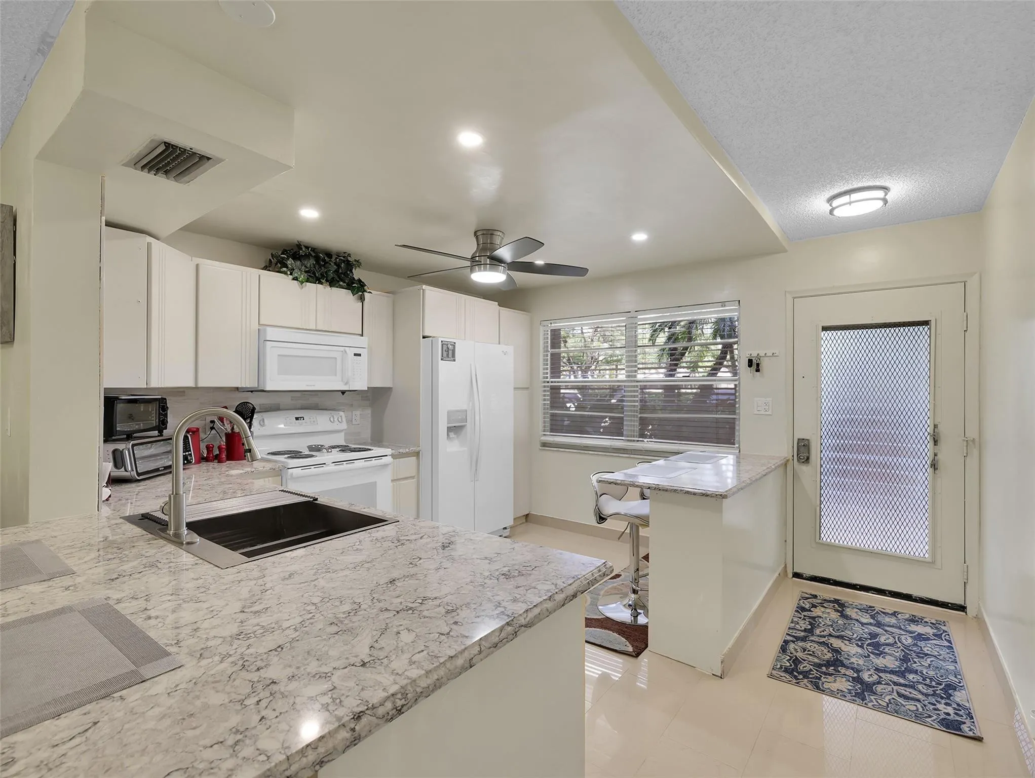 3405 BIMINI Lane #N1