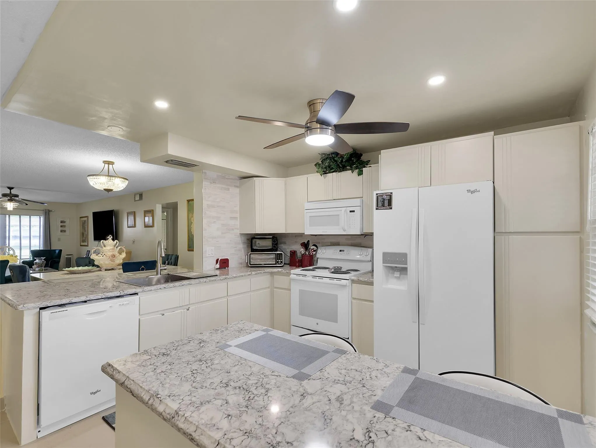 3405 BIMINI Lane #N1