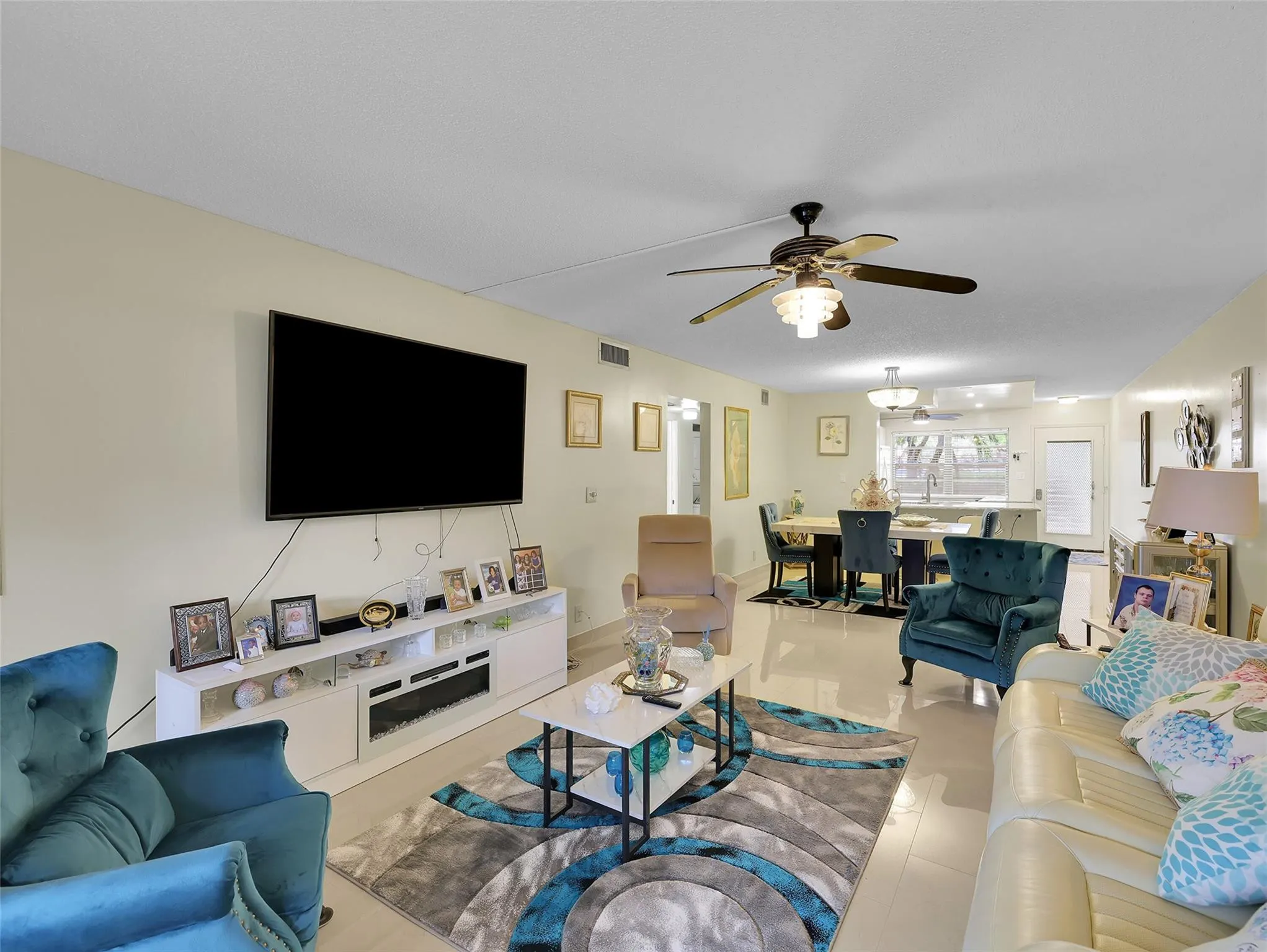 3405 BIMINI Lane #N1