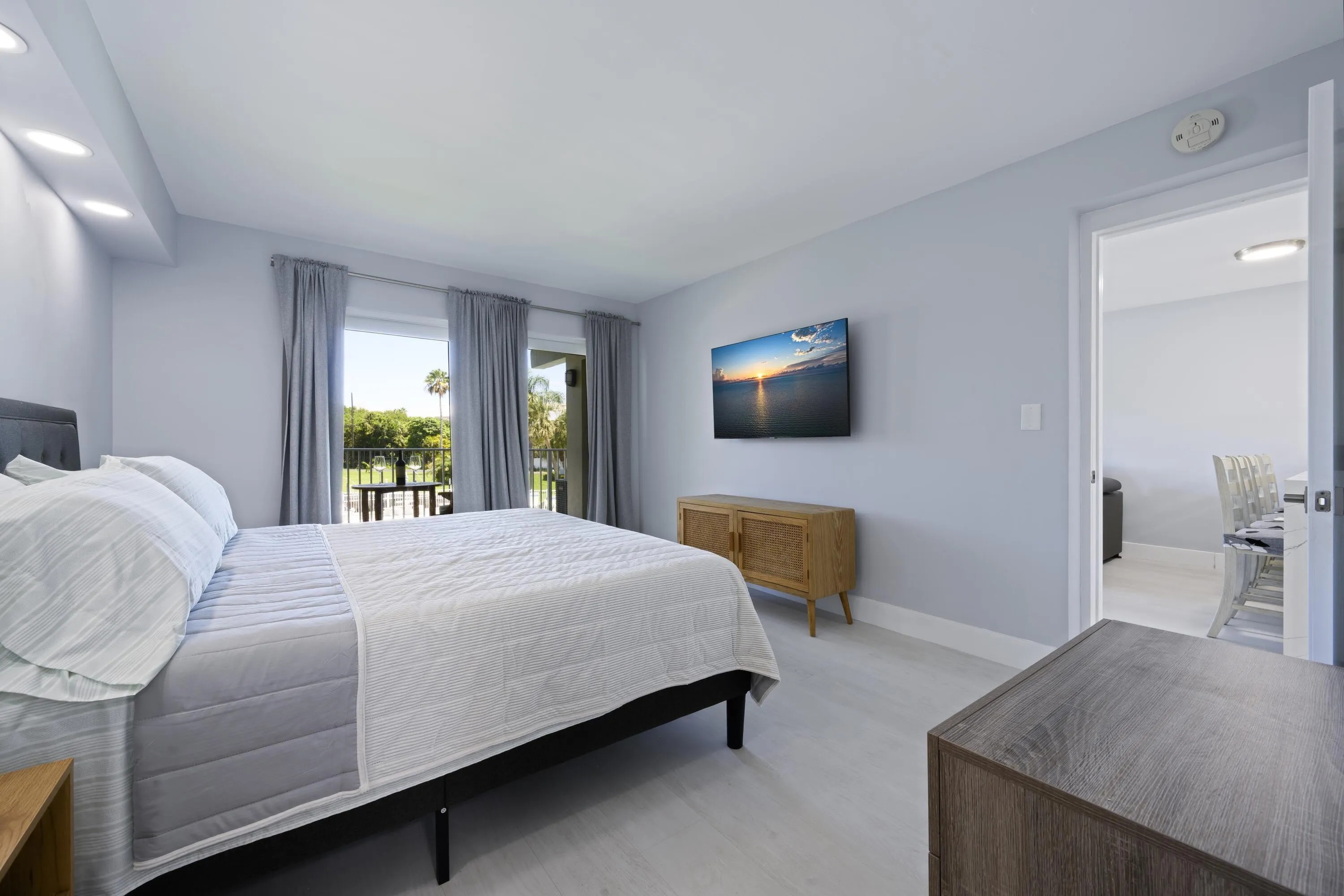 1445 SE 15TH Court #203