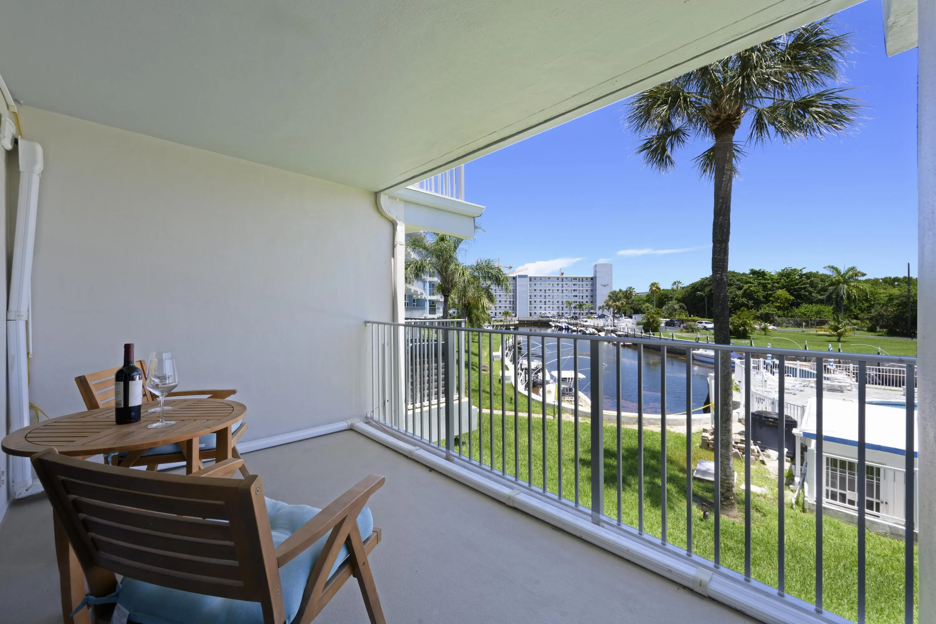 1445 SE 15TH Court #203
