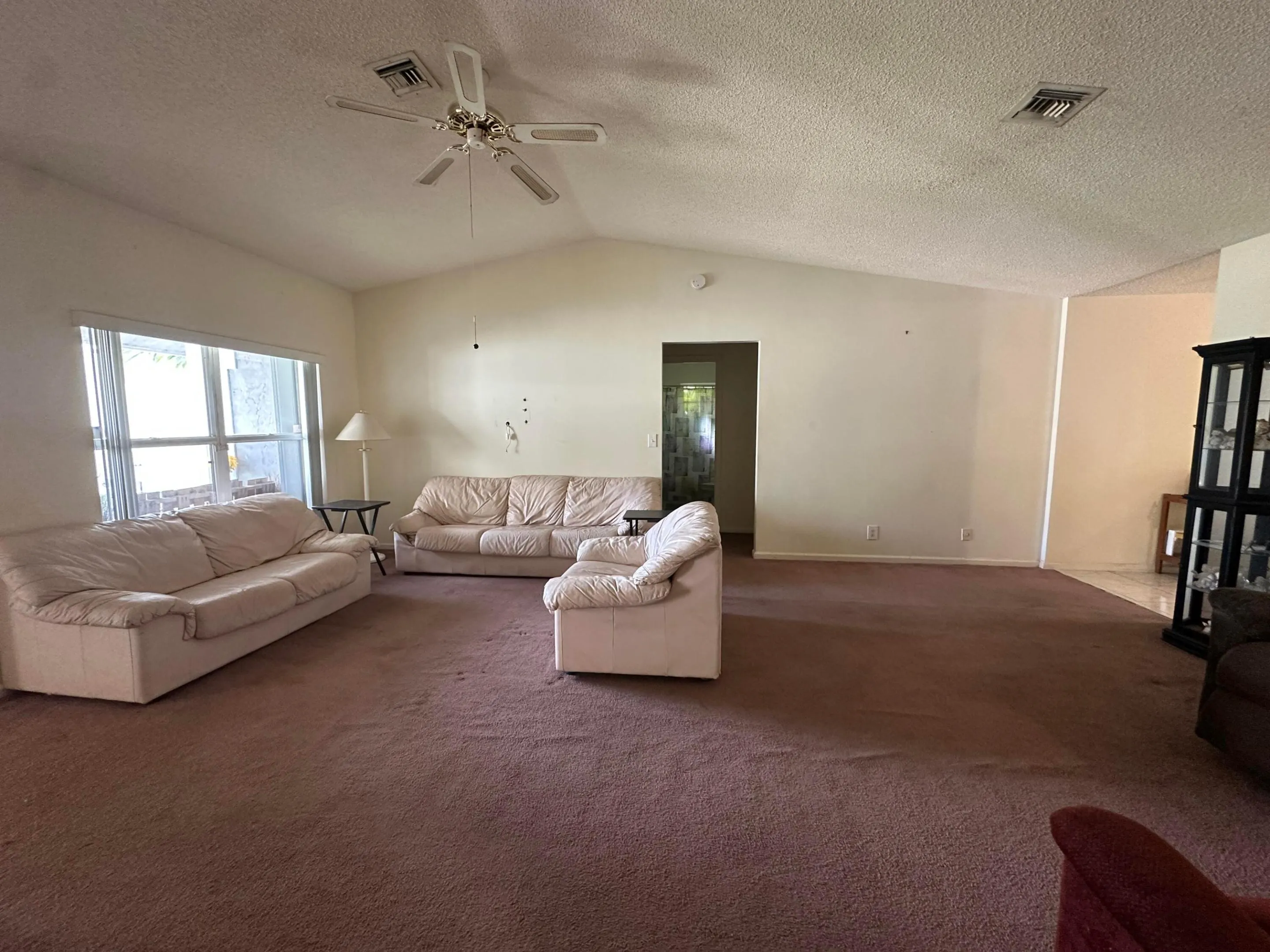 5225 Blueberry Hill Avenue