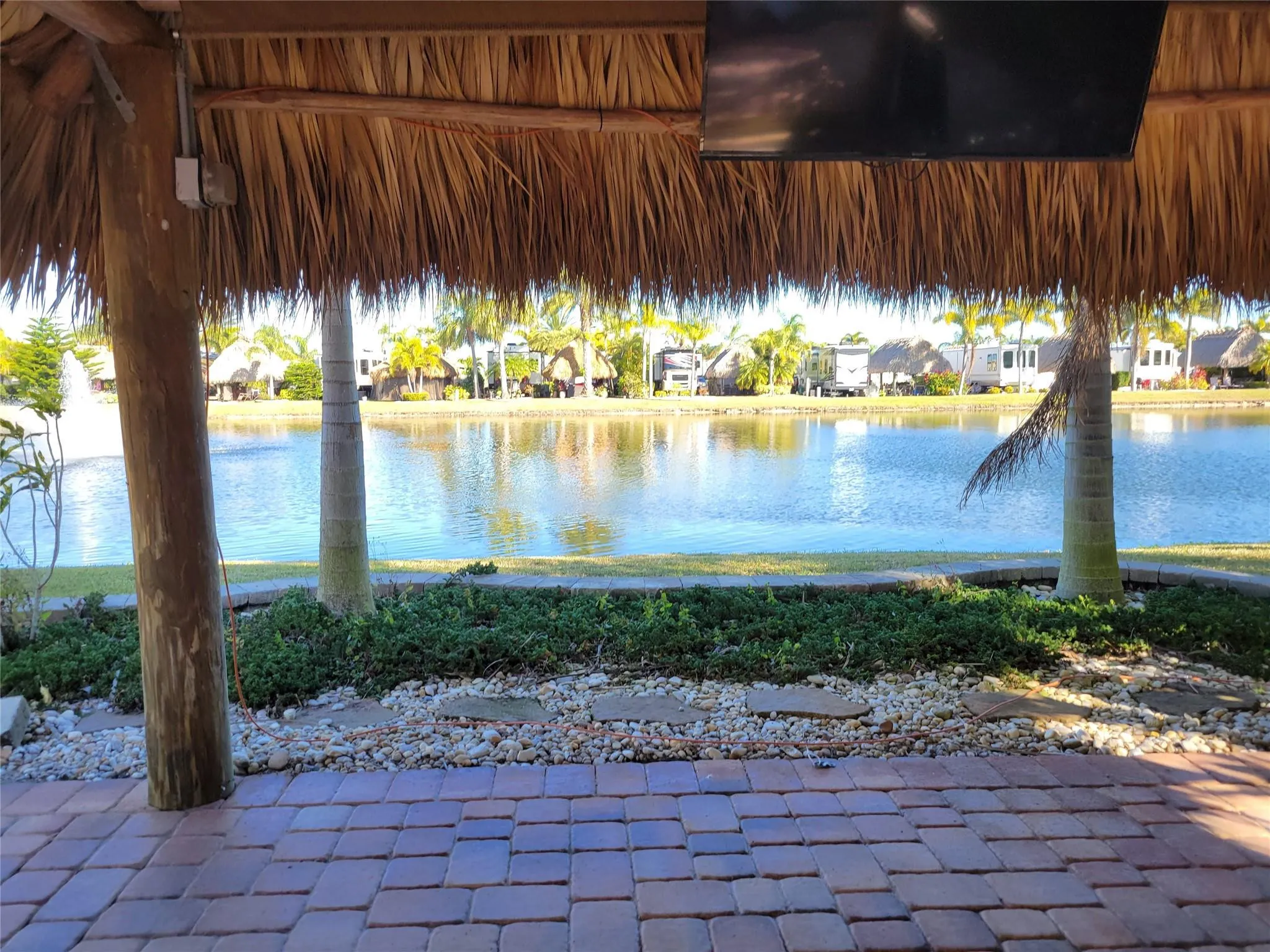 605 SW 42ND Cove