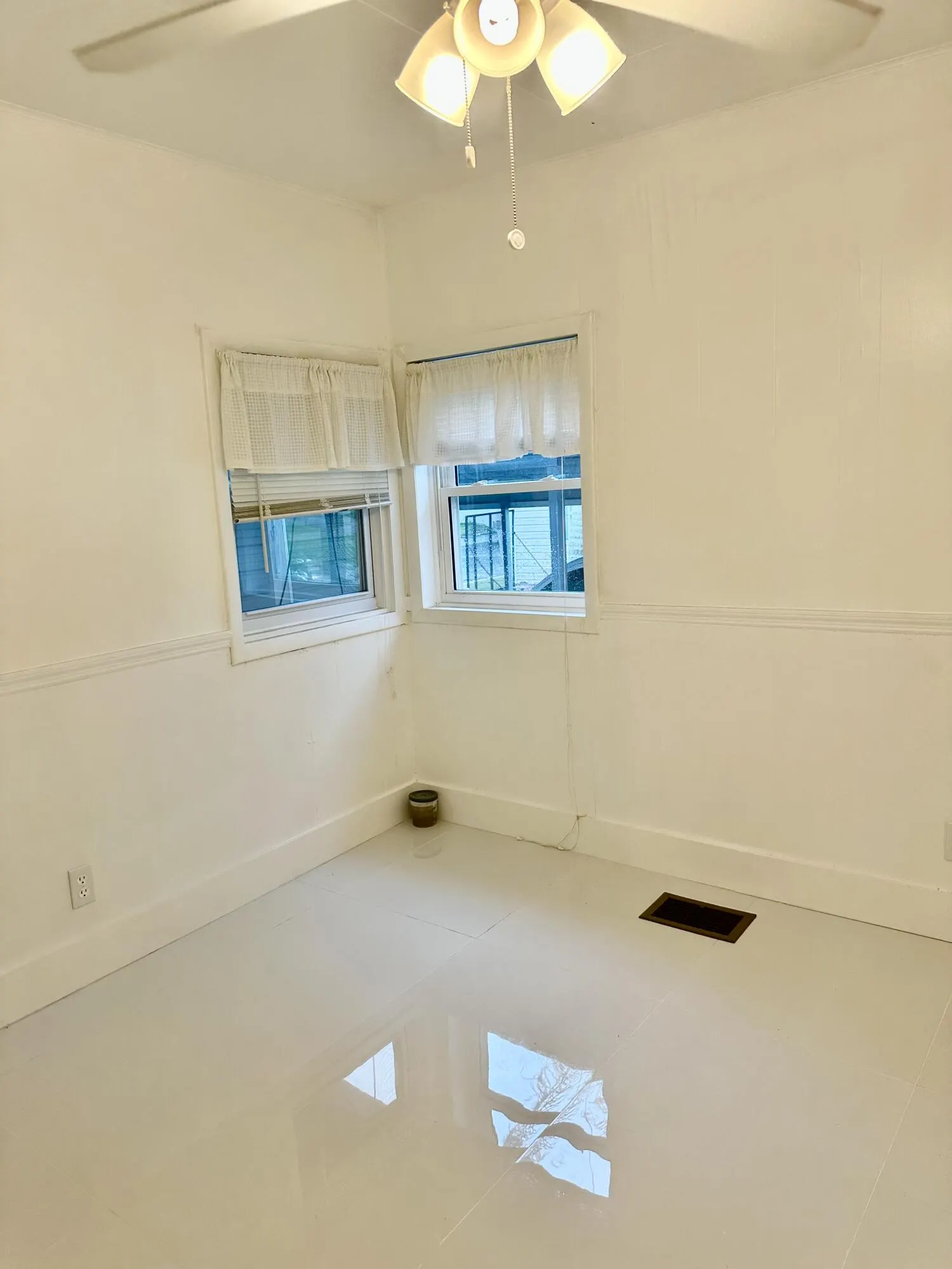 1149 6TH Street