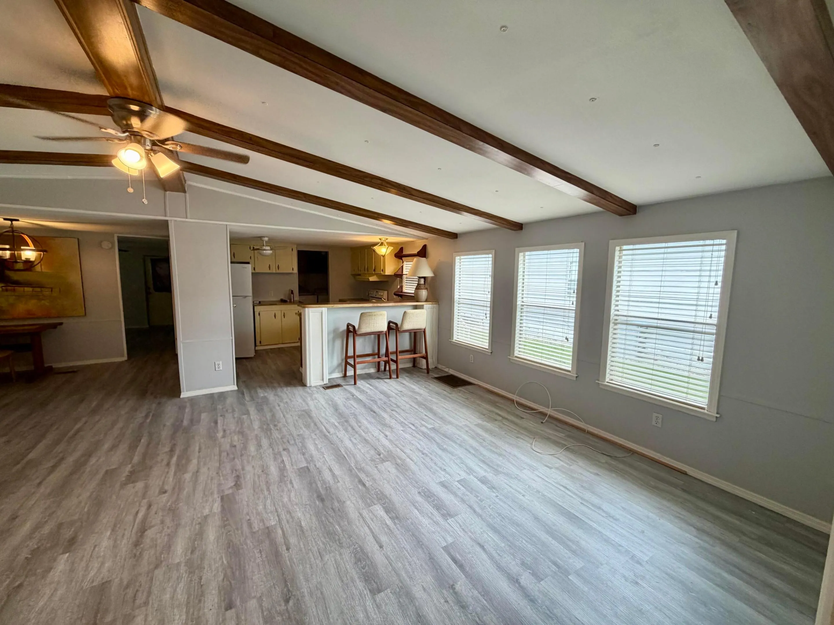 405 SE 8TH Street