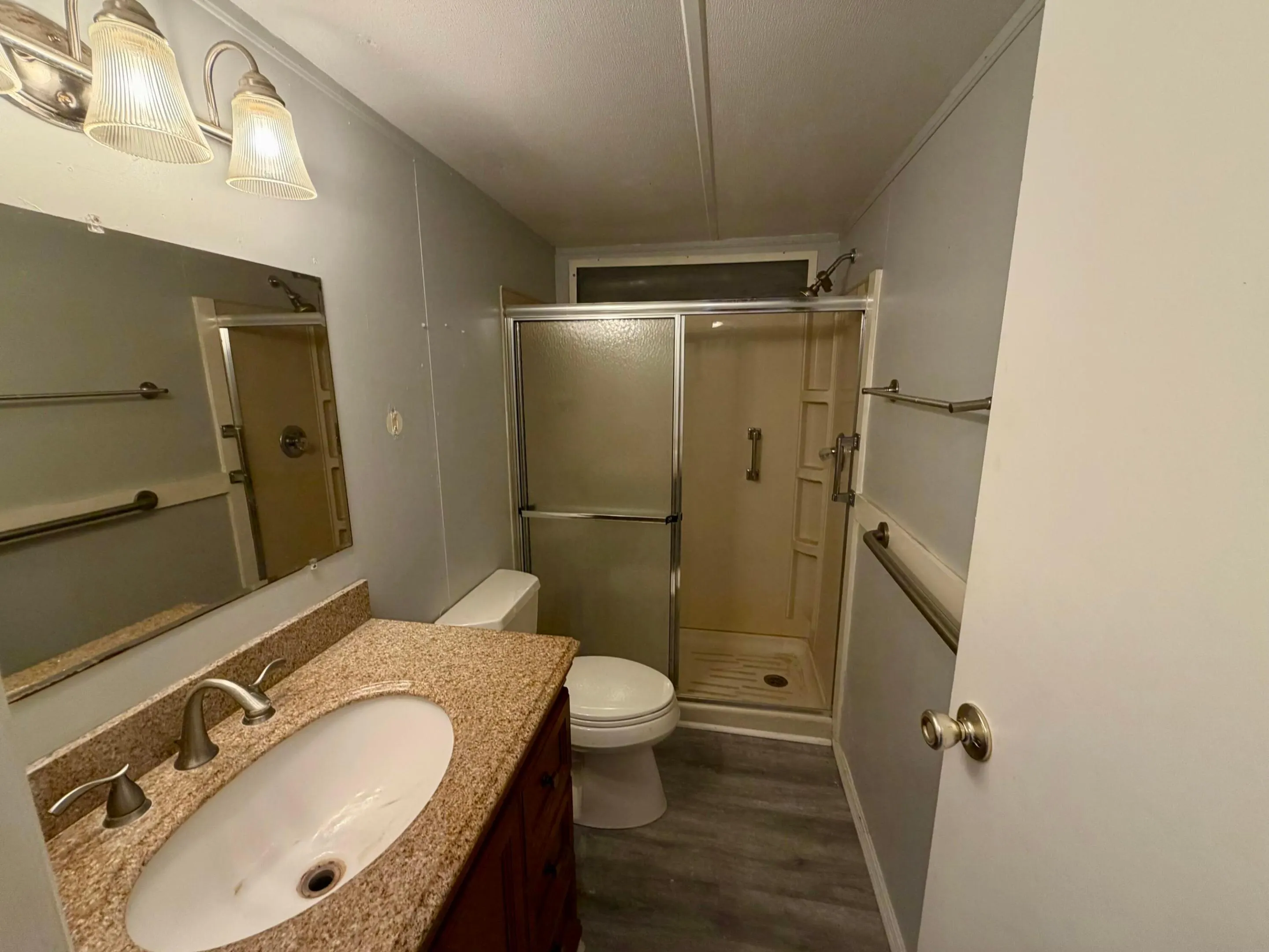 405 SE 8TH Street