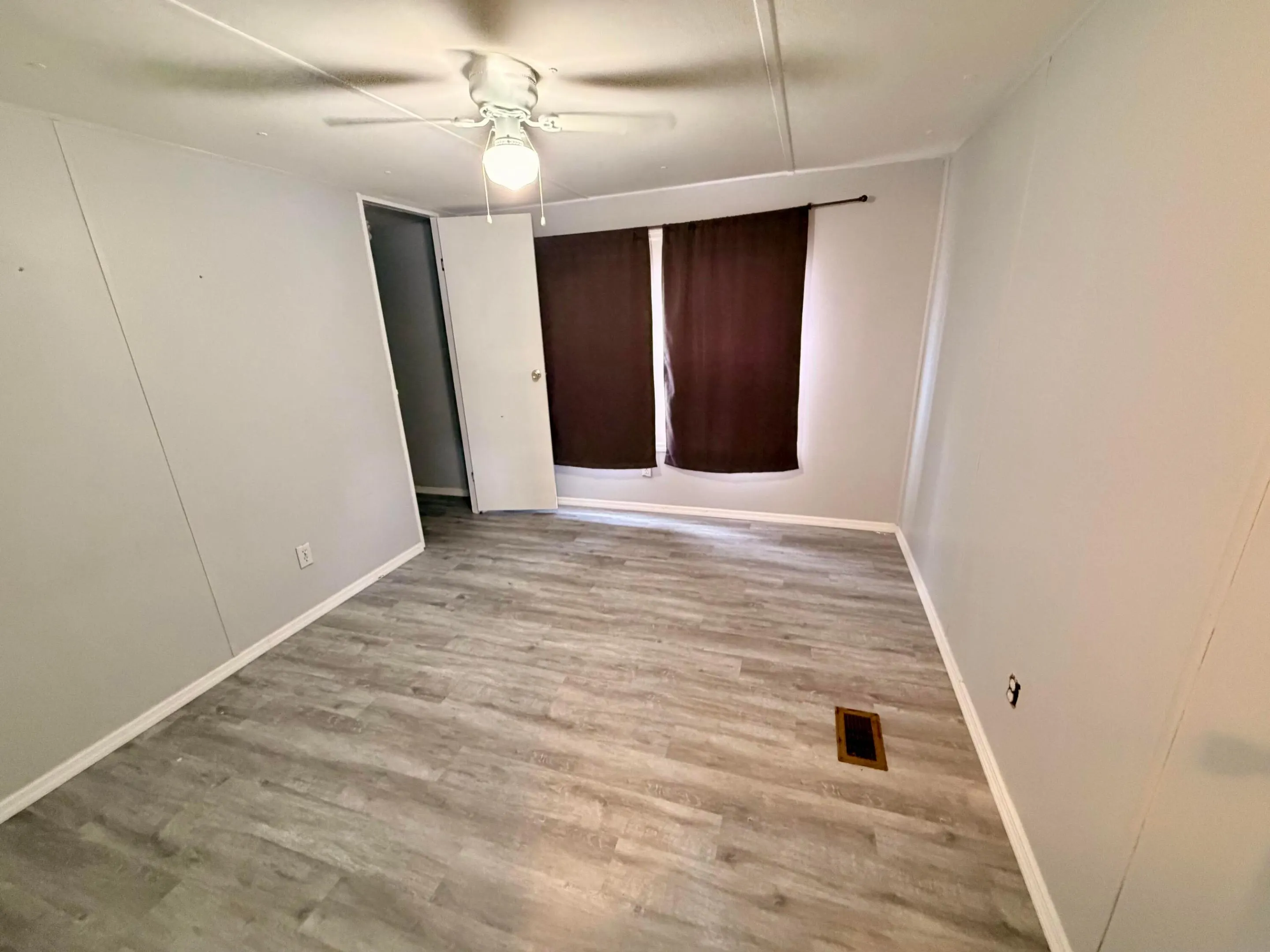405 SE 8TH Street