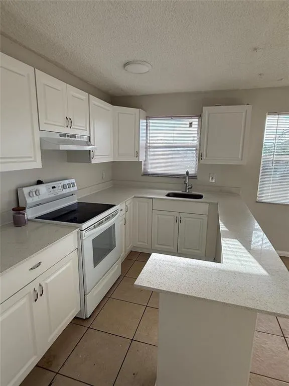 1235 W RIVER Drive #4