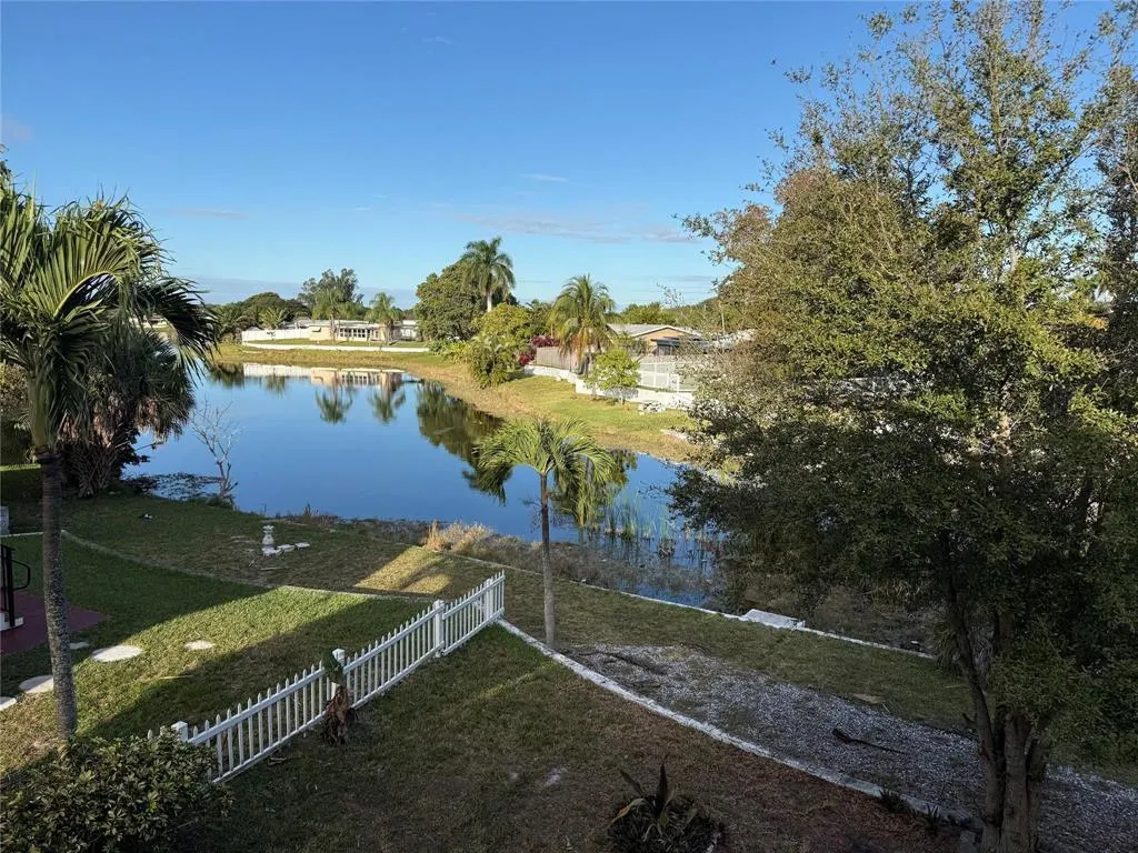 1235 W RIVER Drive #4