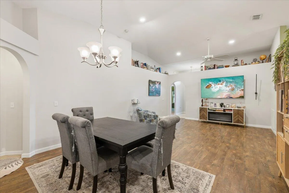 8080 Westfield Circle