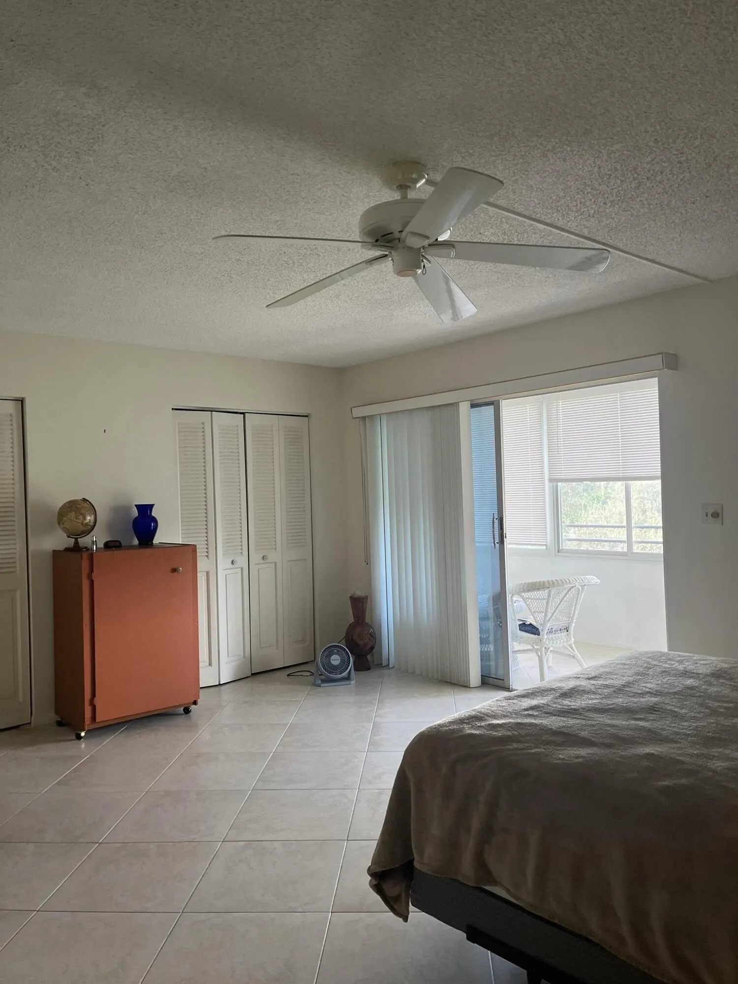 3501 BIMINI Lane #F4