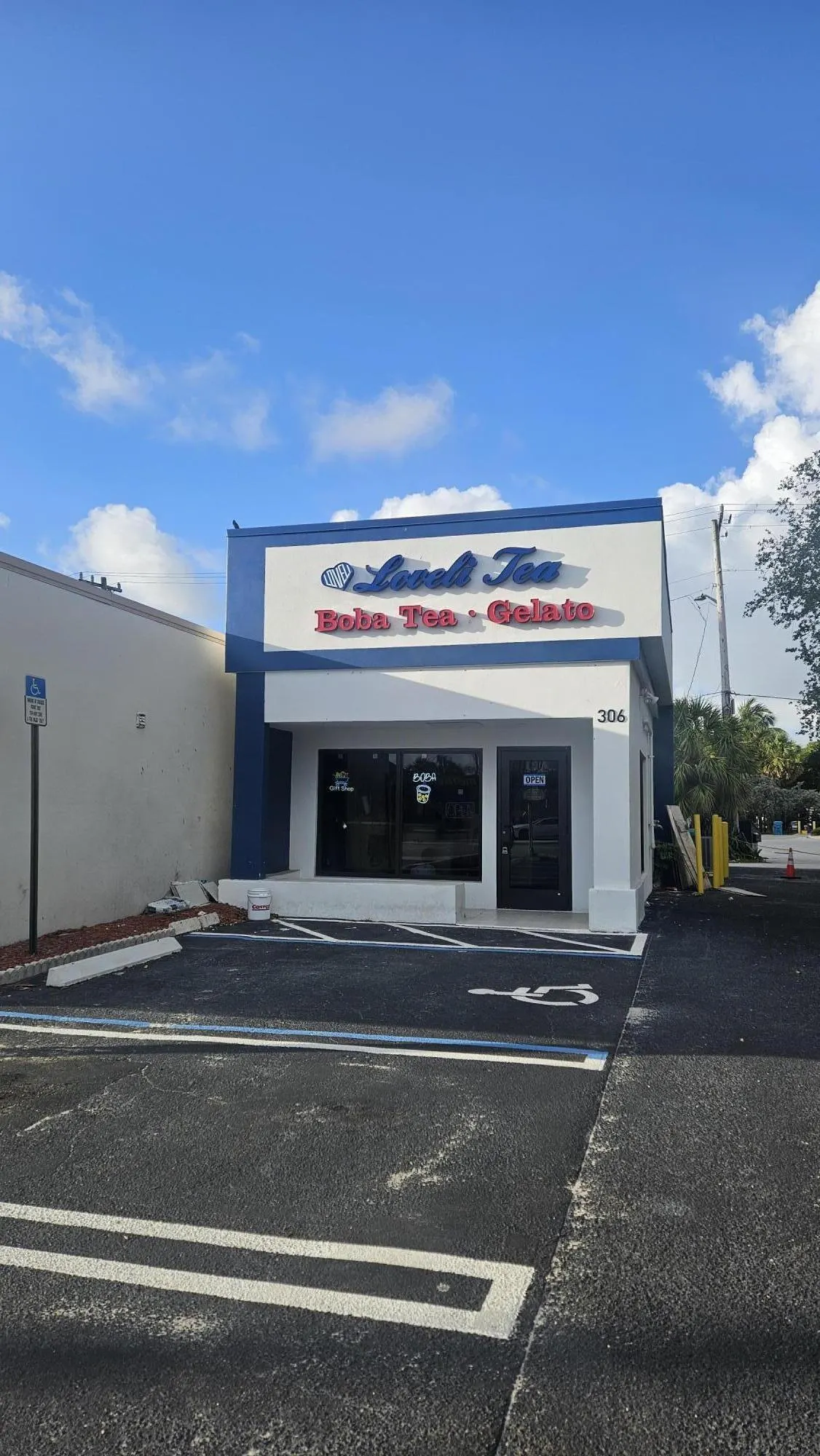 306 E Boynton Beach Boulevard