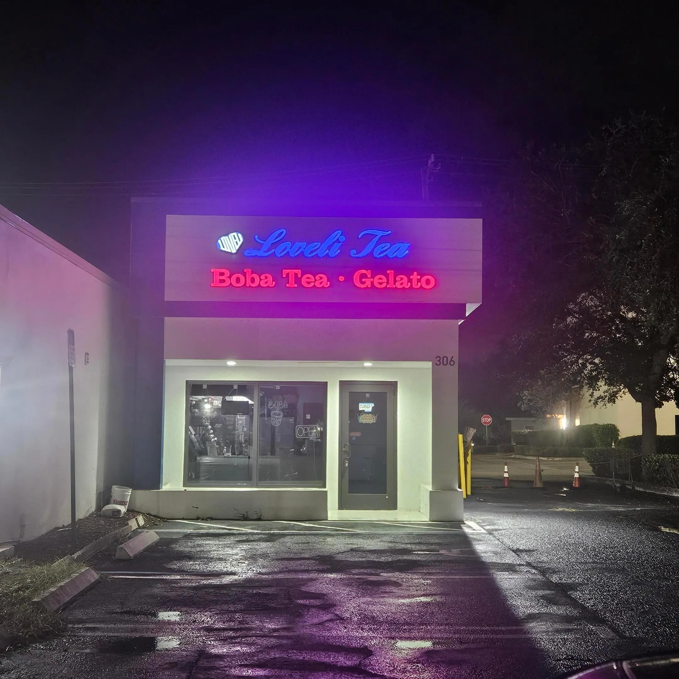 306 E Boynton Beach Boulevard