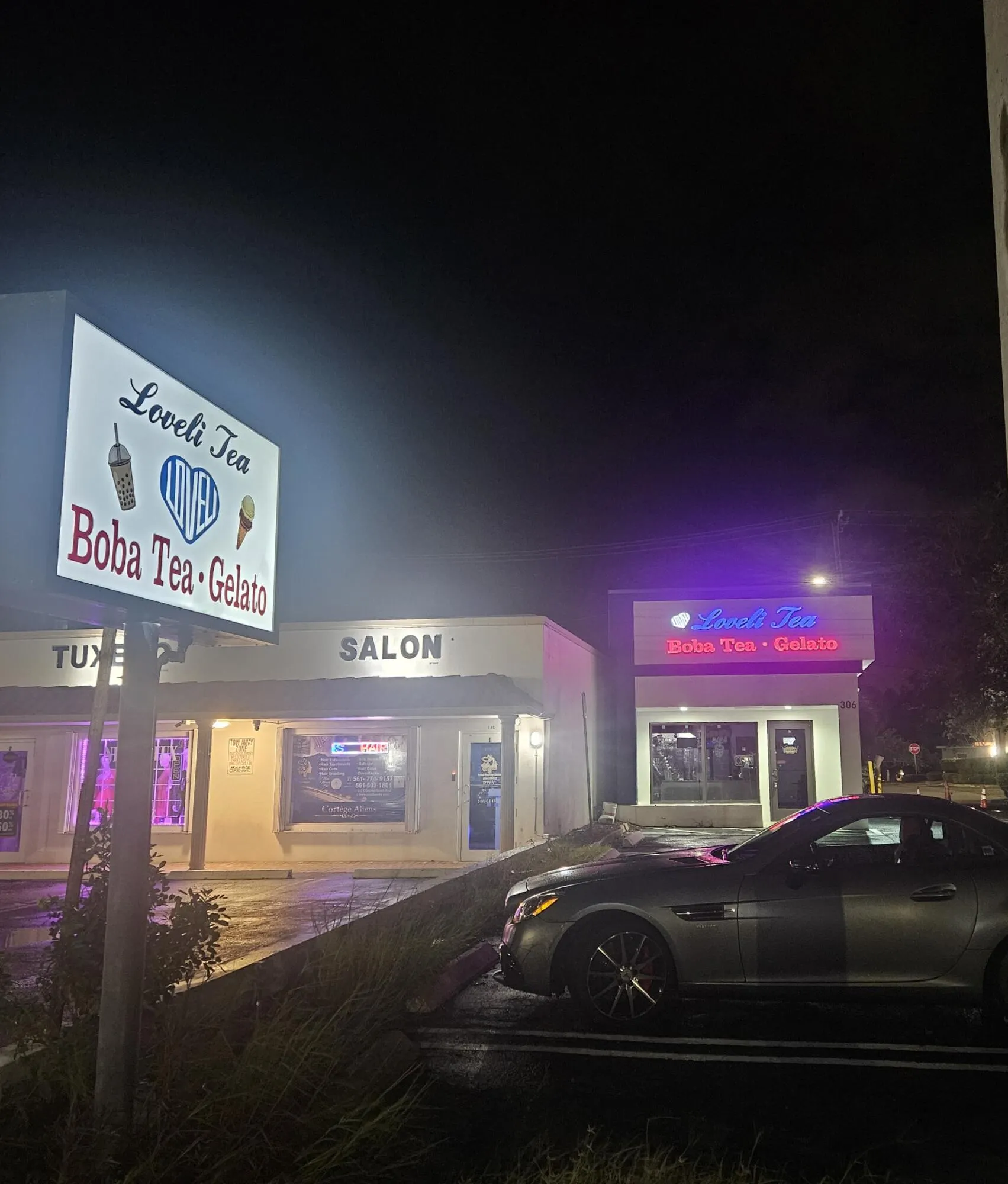 306 E Boynton Beach Boulevard