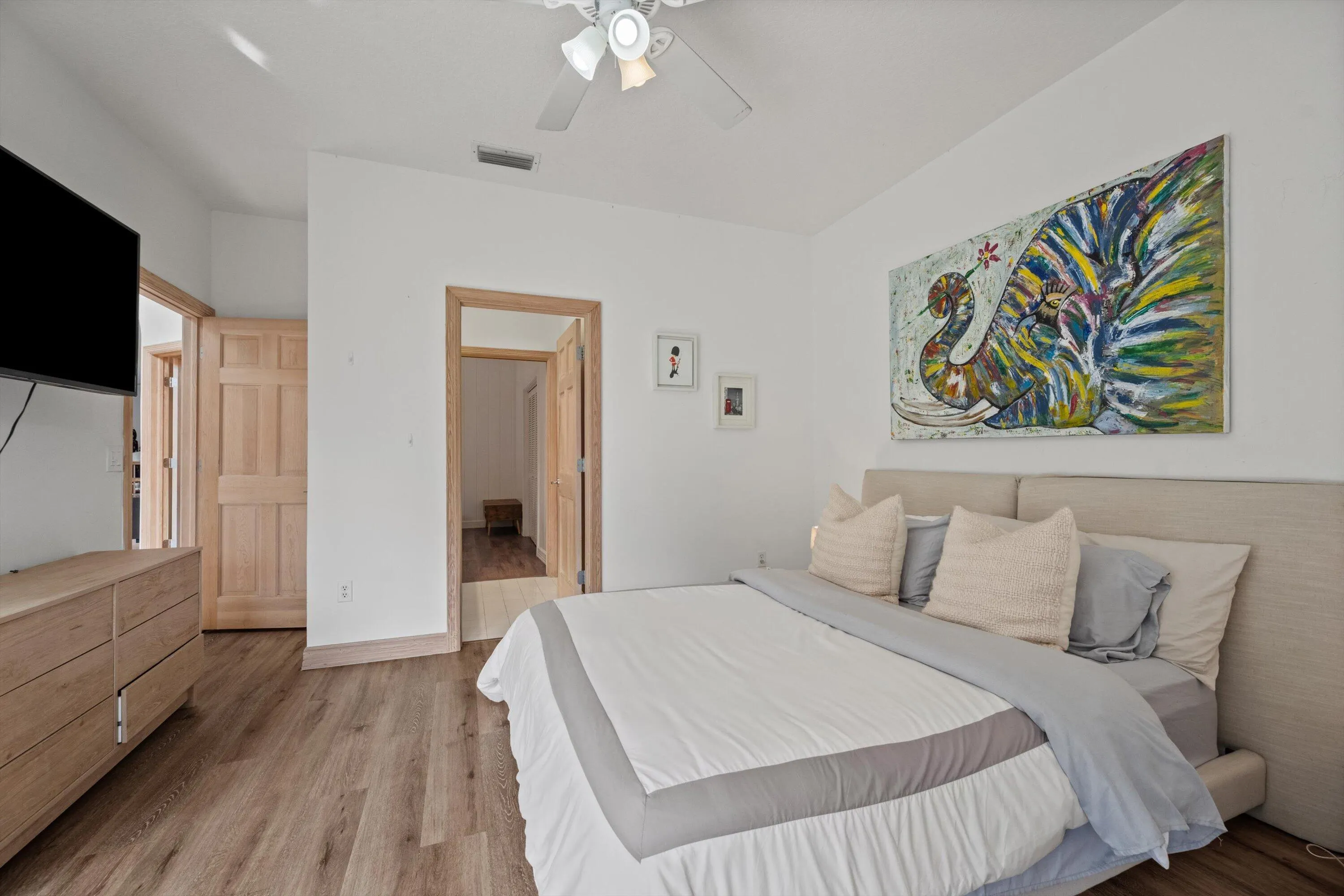 2443 Muir Circle