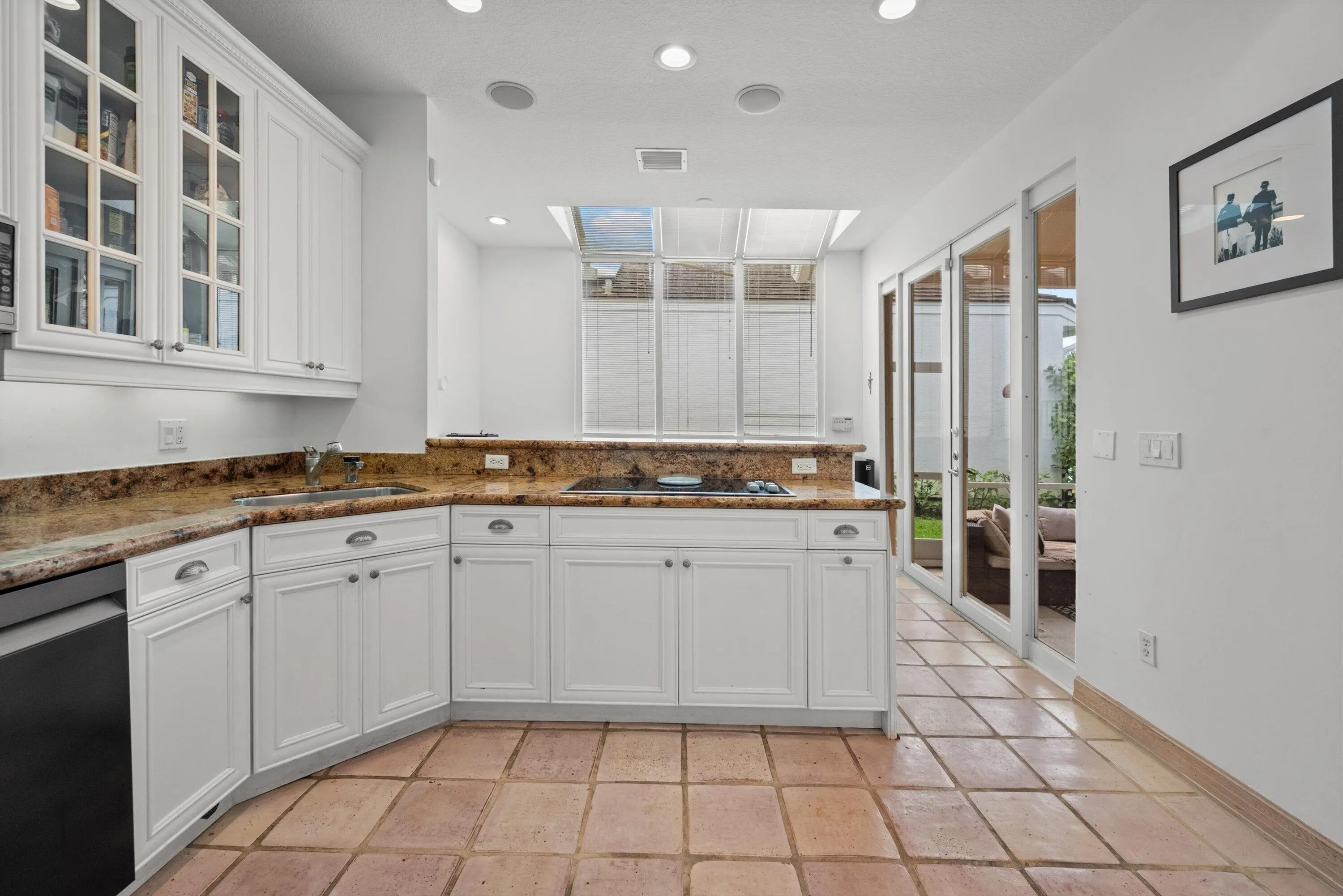 2443 Muir Circle
