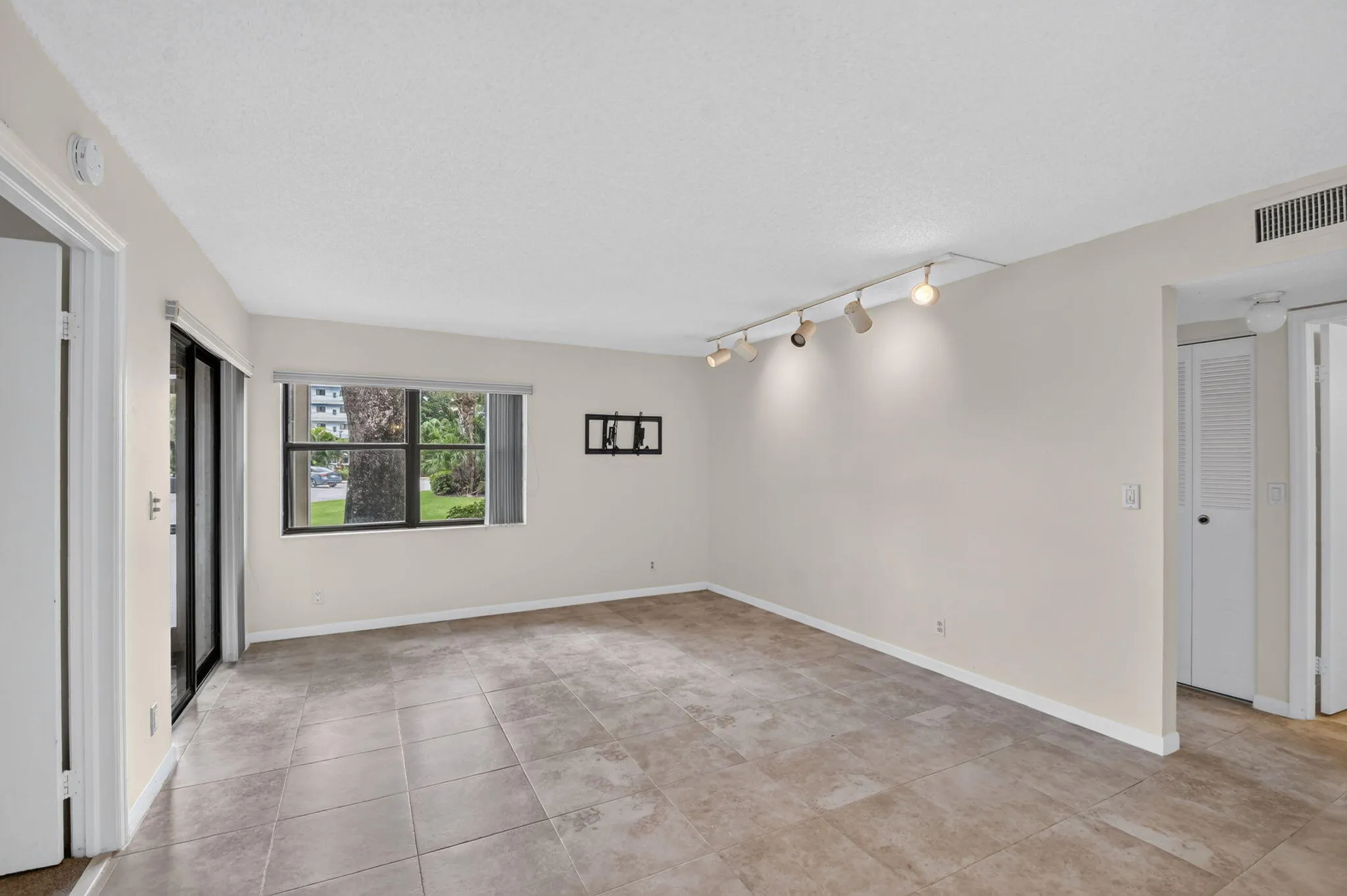 7665 TAHITI Lane #104